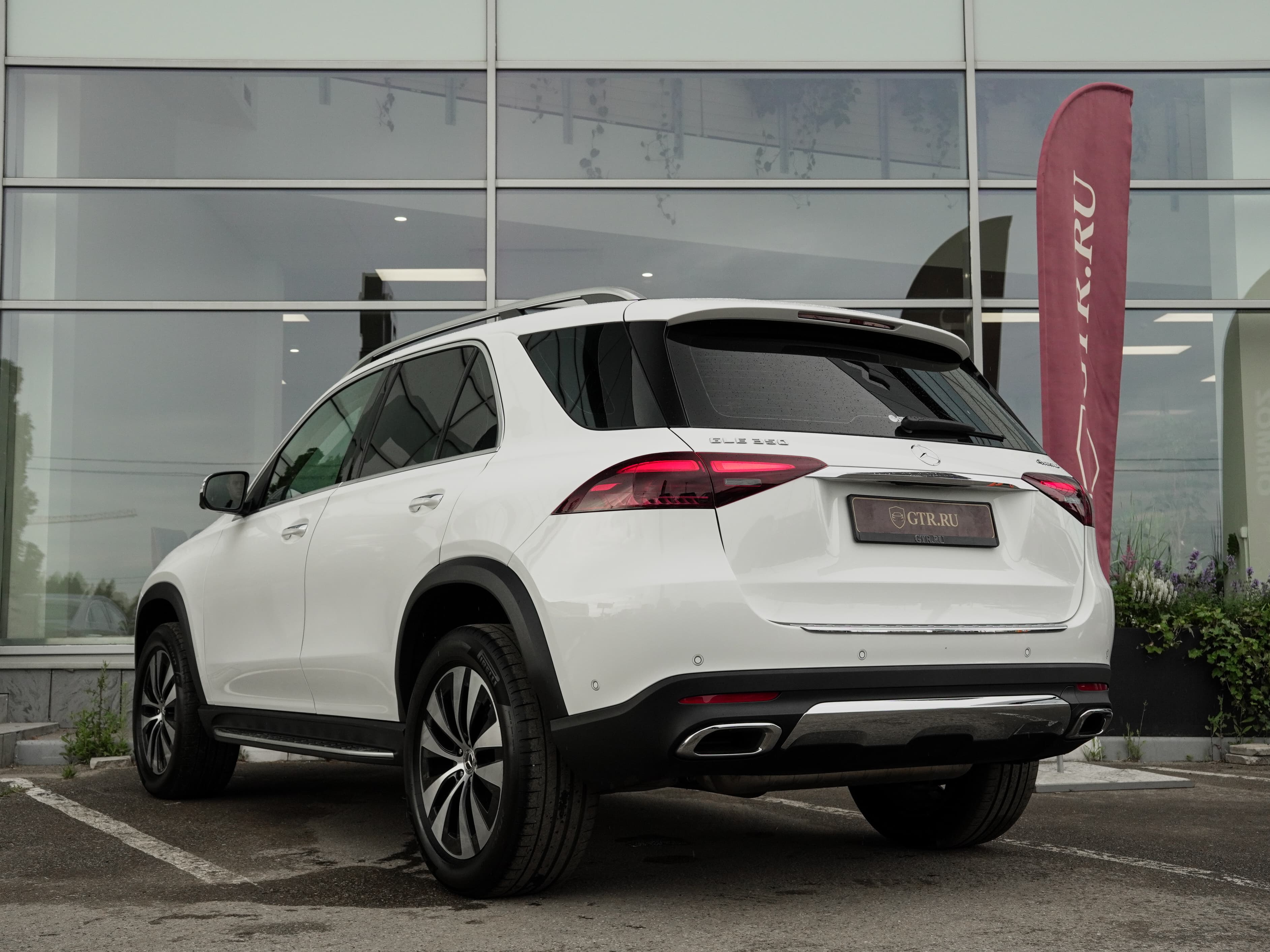 Mercedes-Benz GLE-класс — фото 5