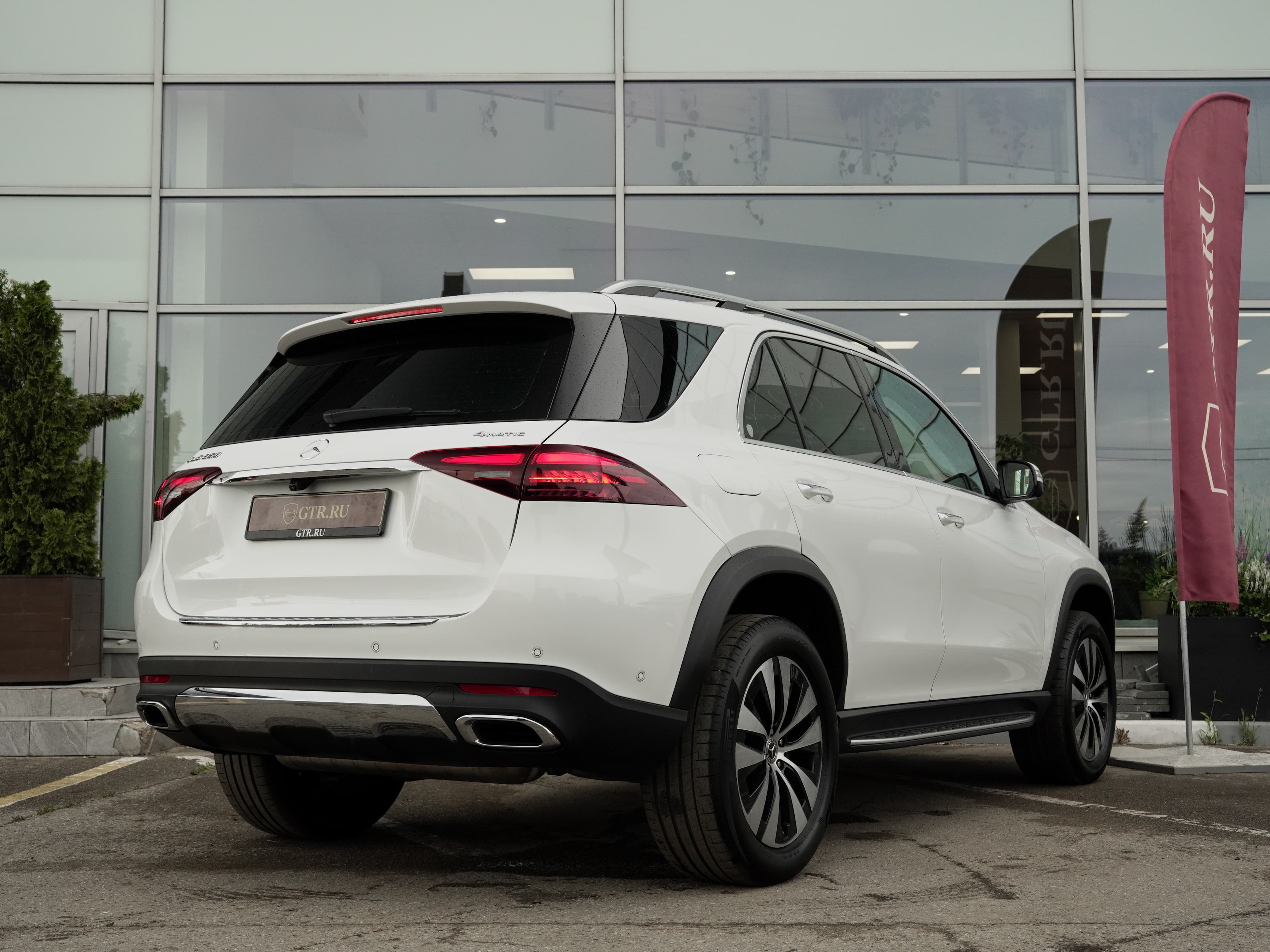 Mercedes-Benz GLE-класс — фото 8