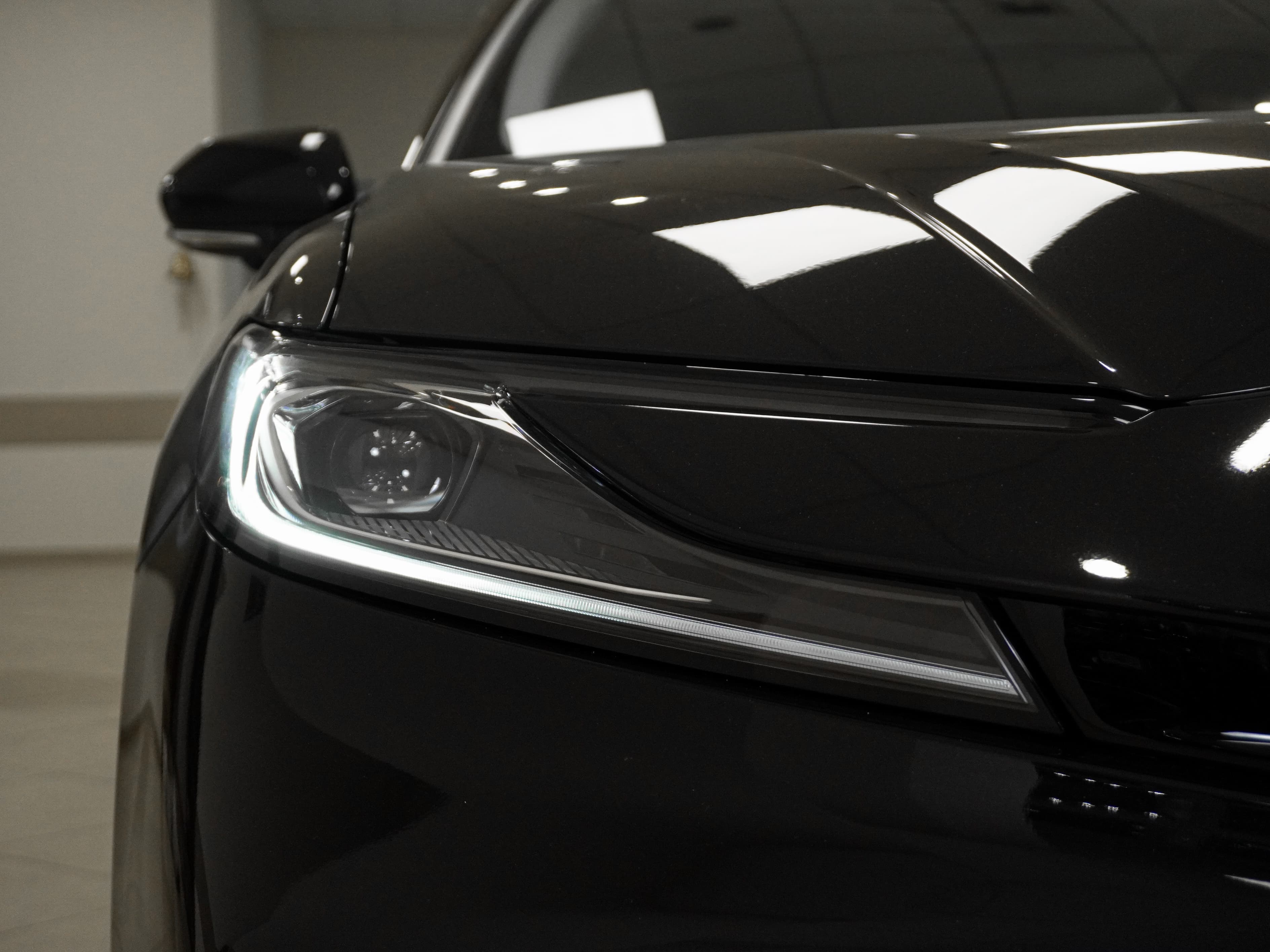 Toyota Camry — фото 10