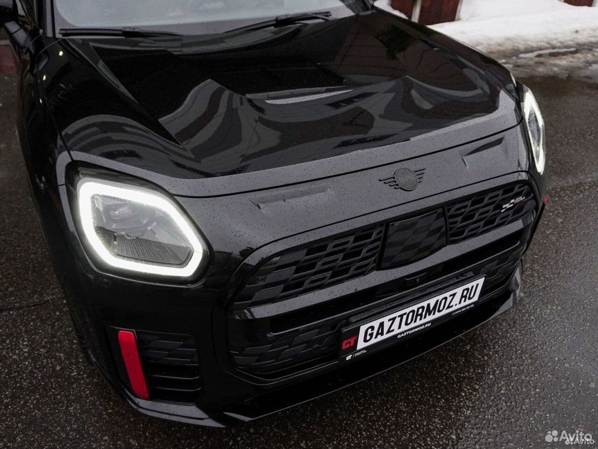 MINI John Cooper Works Countryman — фото 11