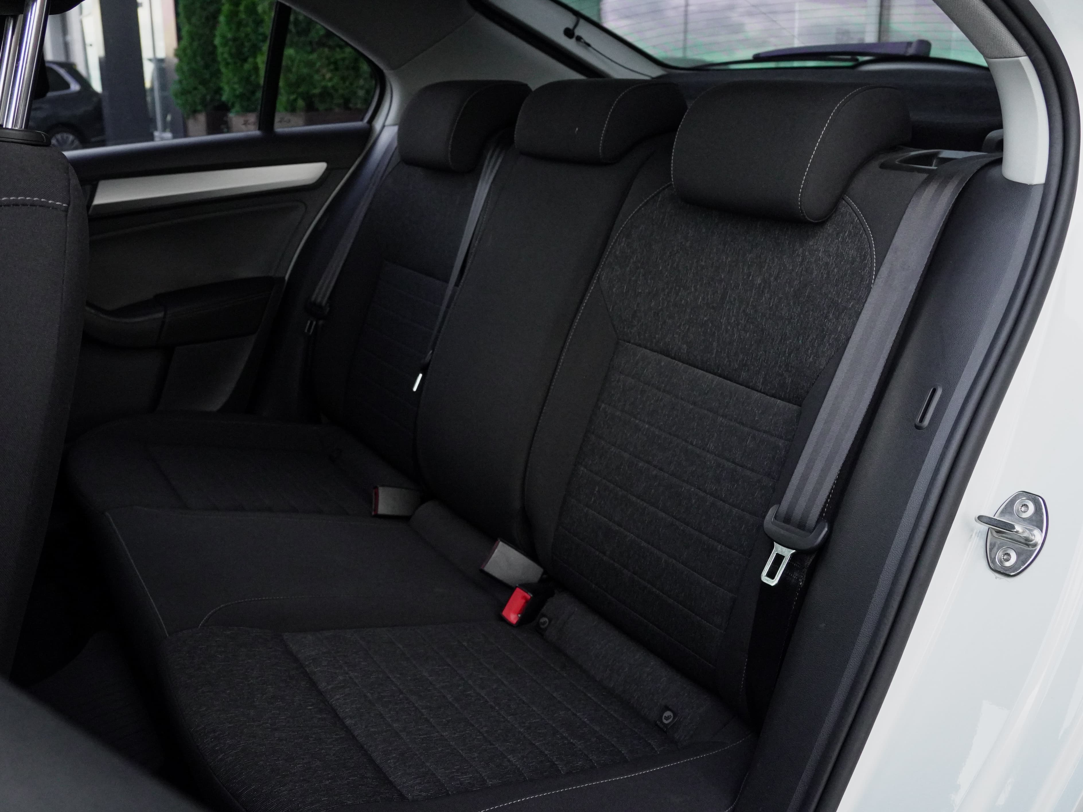 Skoda Rapid — фото 14