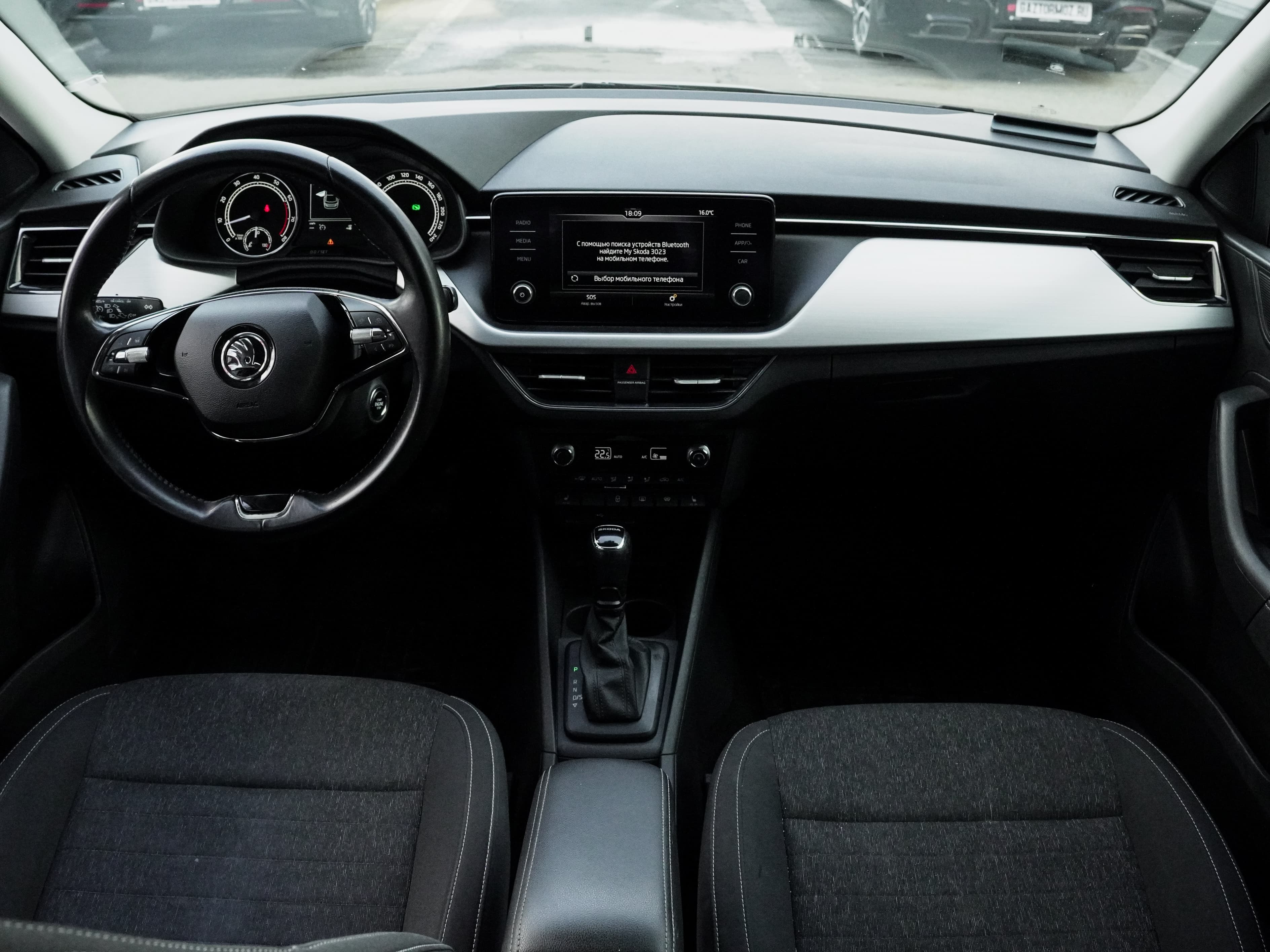Skoda Rapid — фото 15