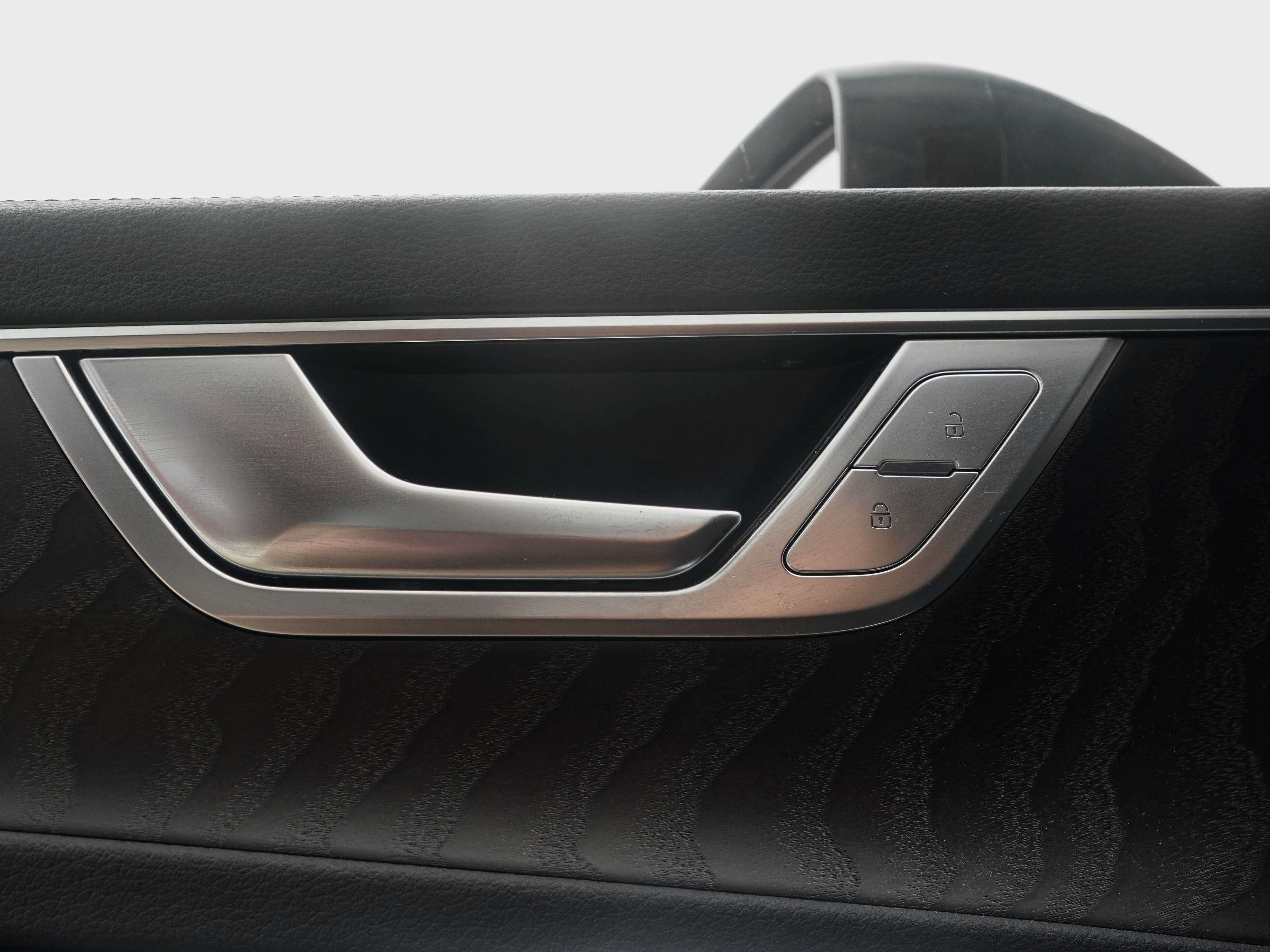 Audi A6 — фото 14