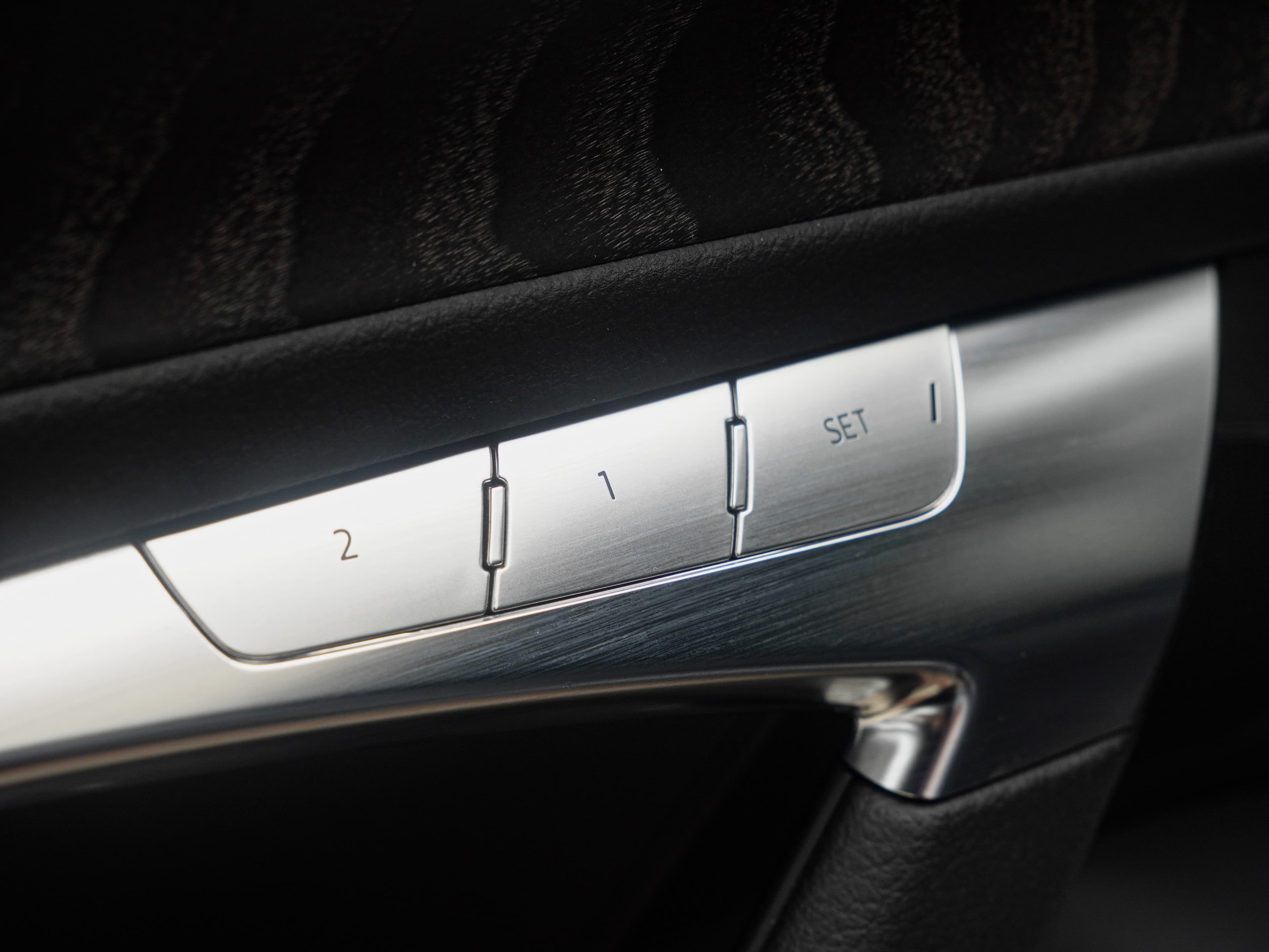 Audi A6 — фото 15