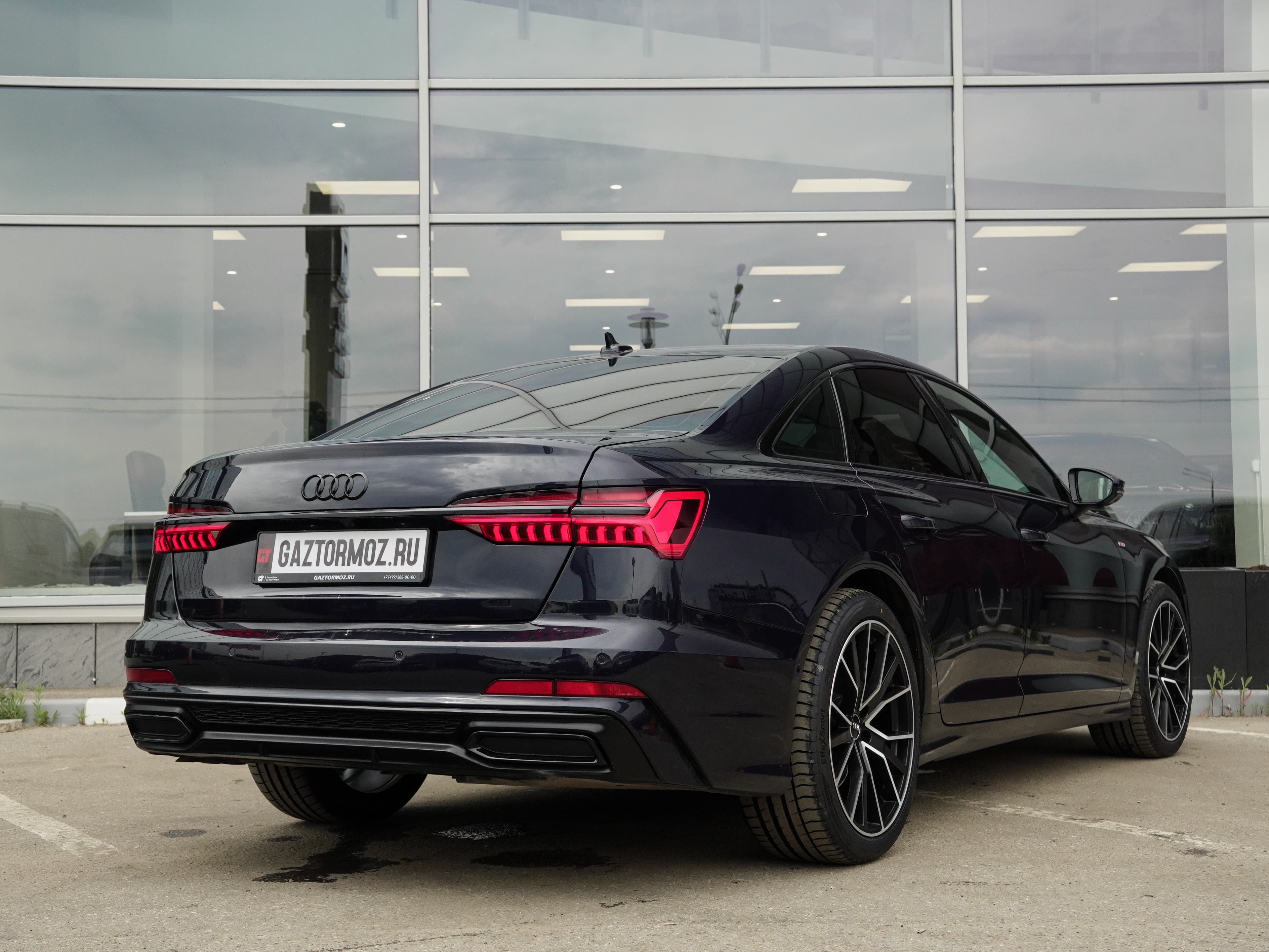 Audi A6 — фото 8