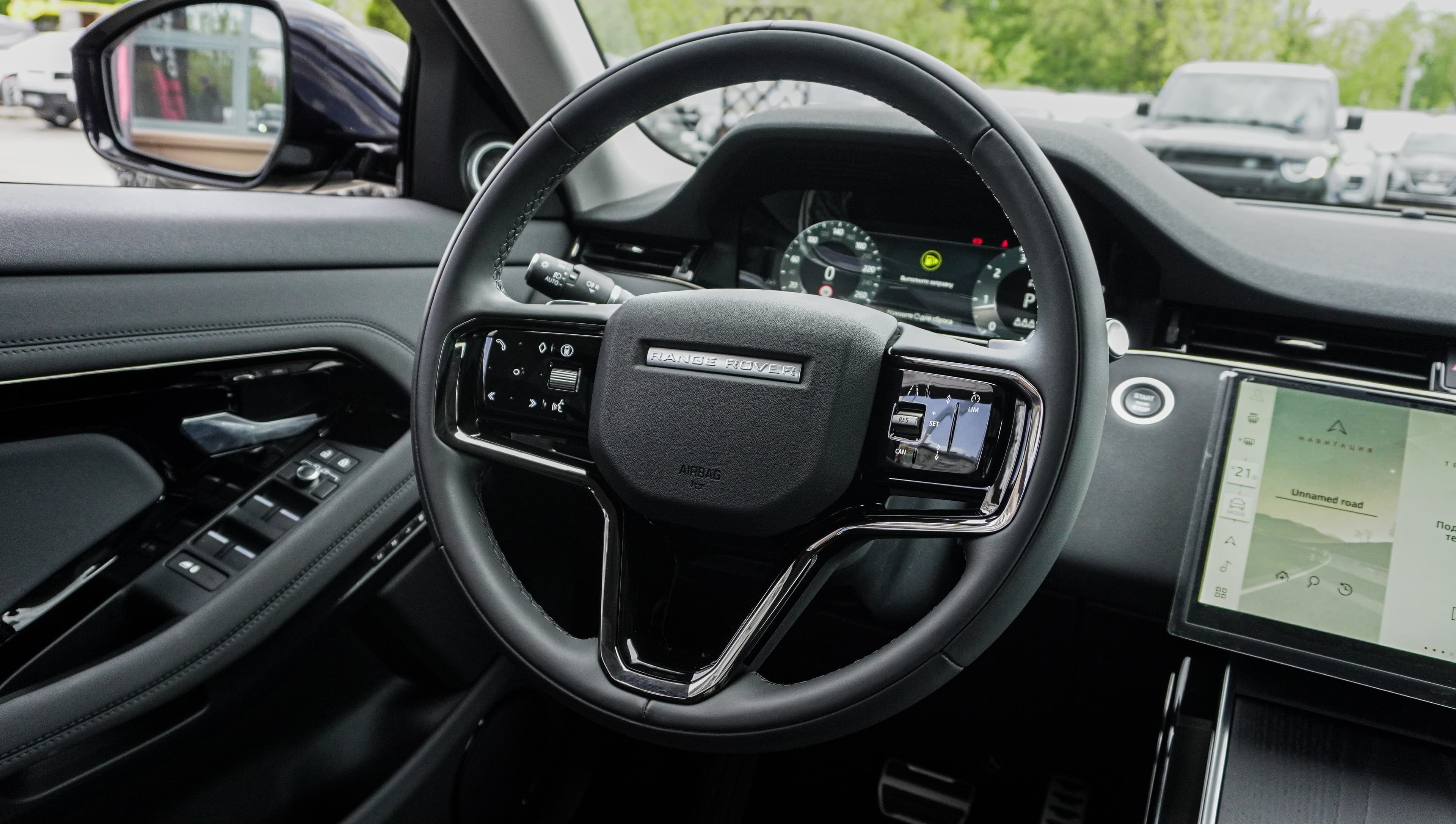 Land Rover Range Rover Evoque — фото 31