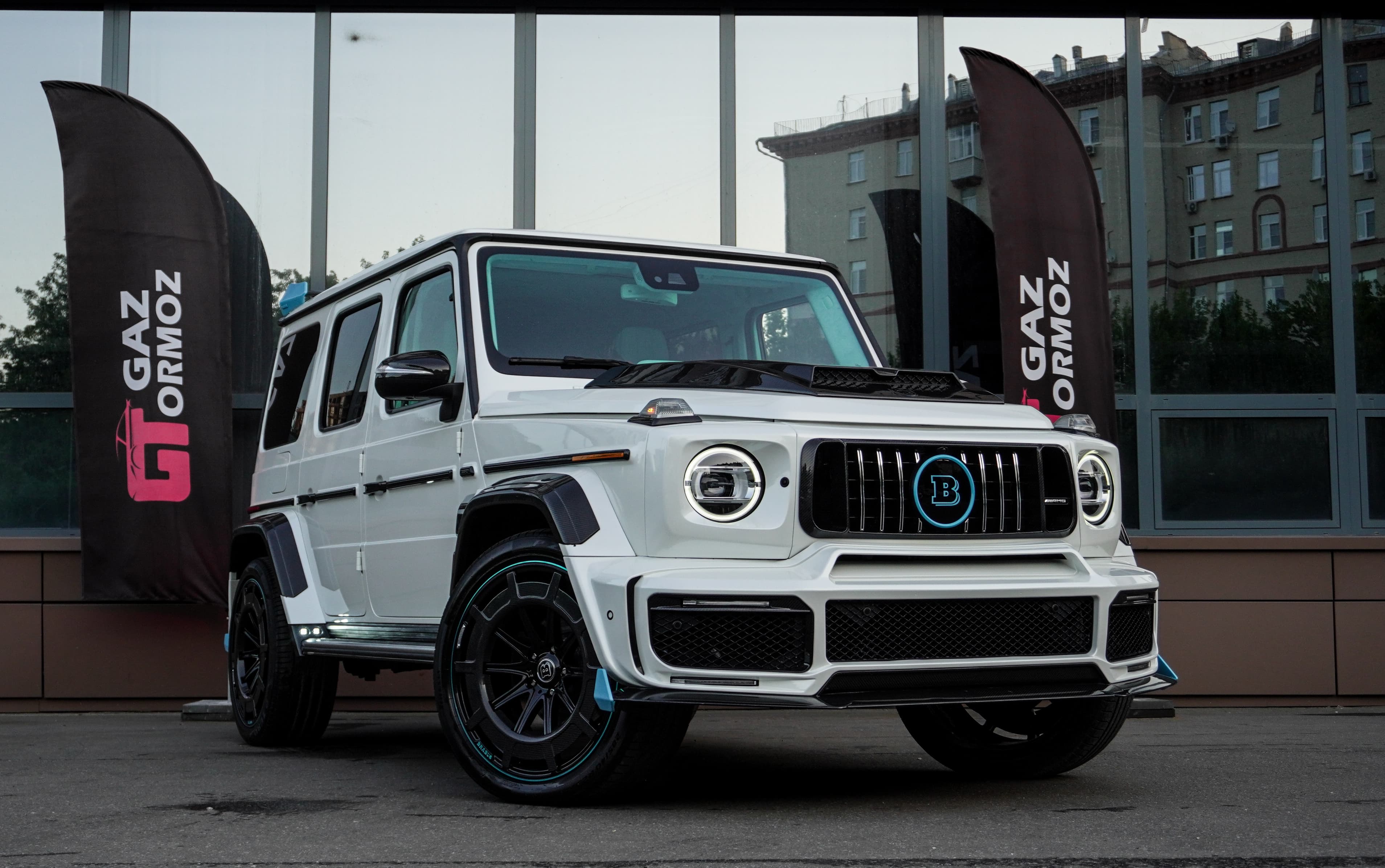 Brabus 500 Widestar — эксклюзив в цвете Tiffany Blue — фото 3