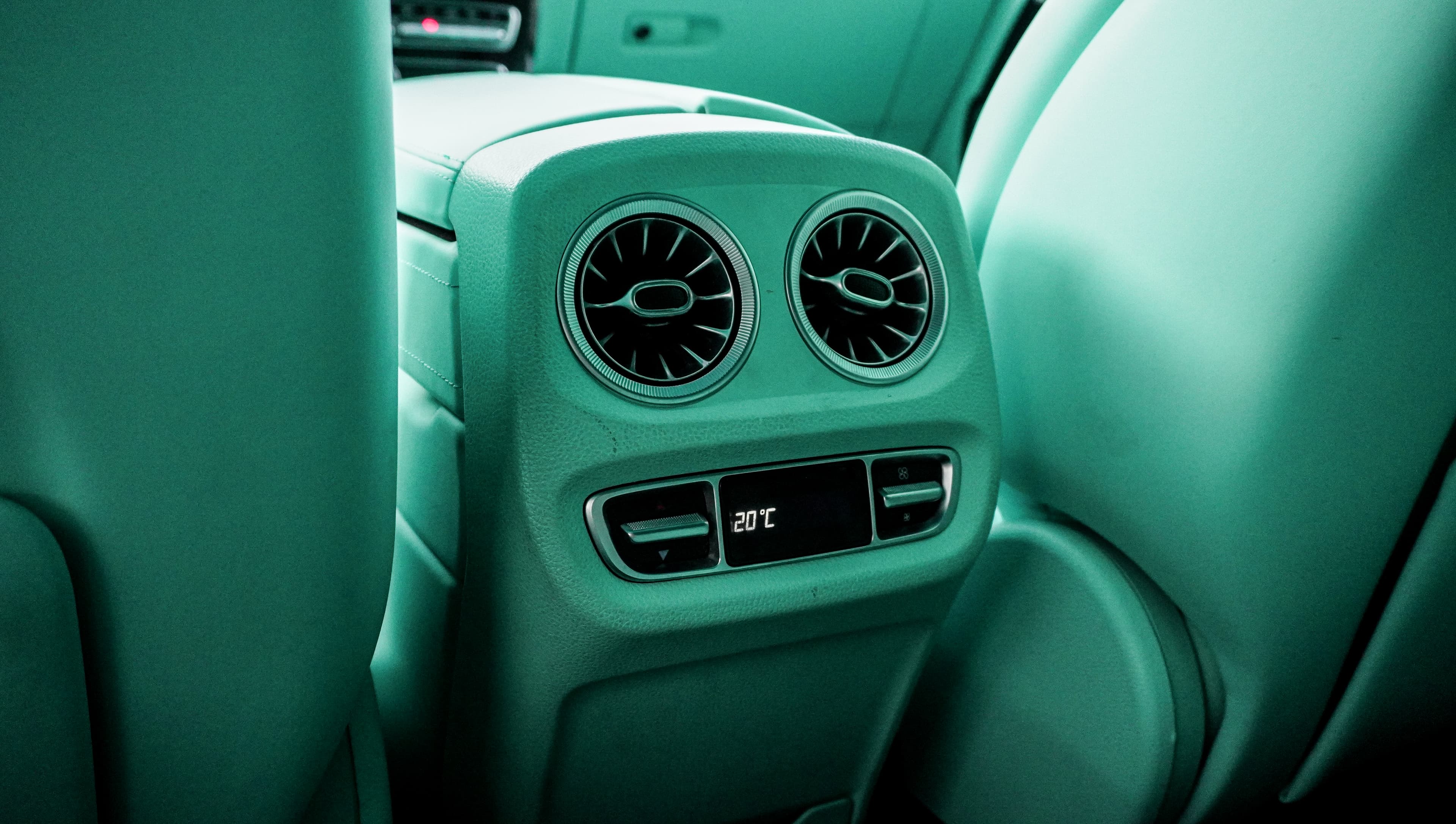 Brabus 500 Widestar — эксклюзив в цвете Tiffany Blue — фото 32