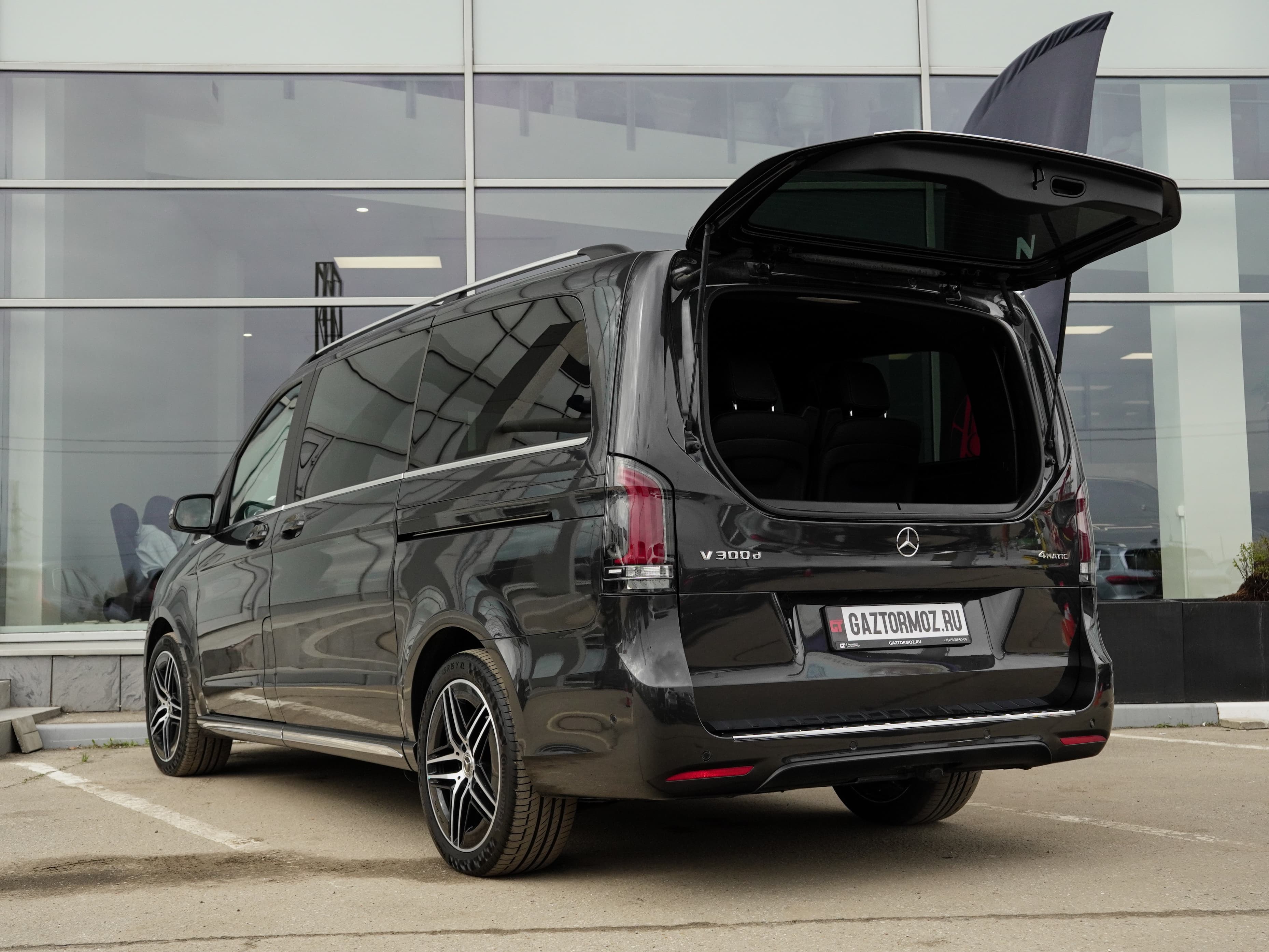 Mercedes-Benz V-класс — фото 6