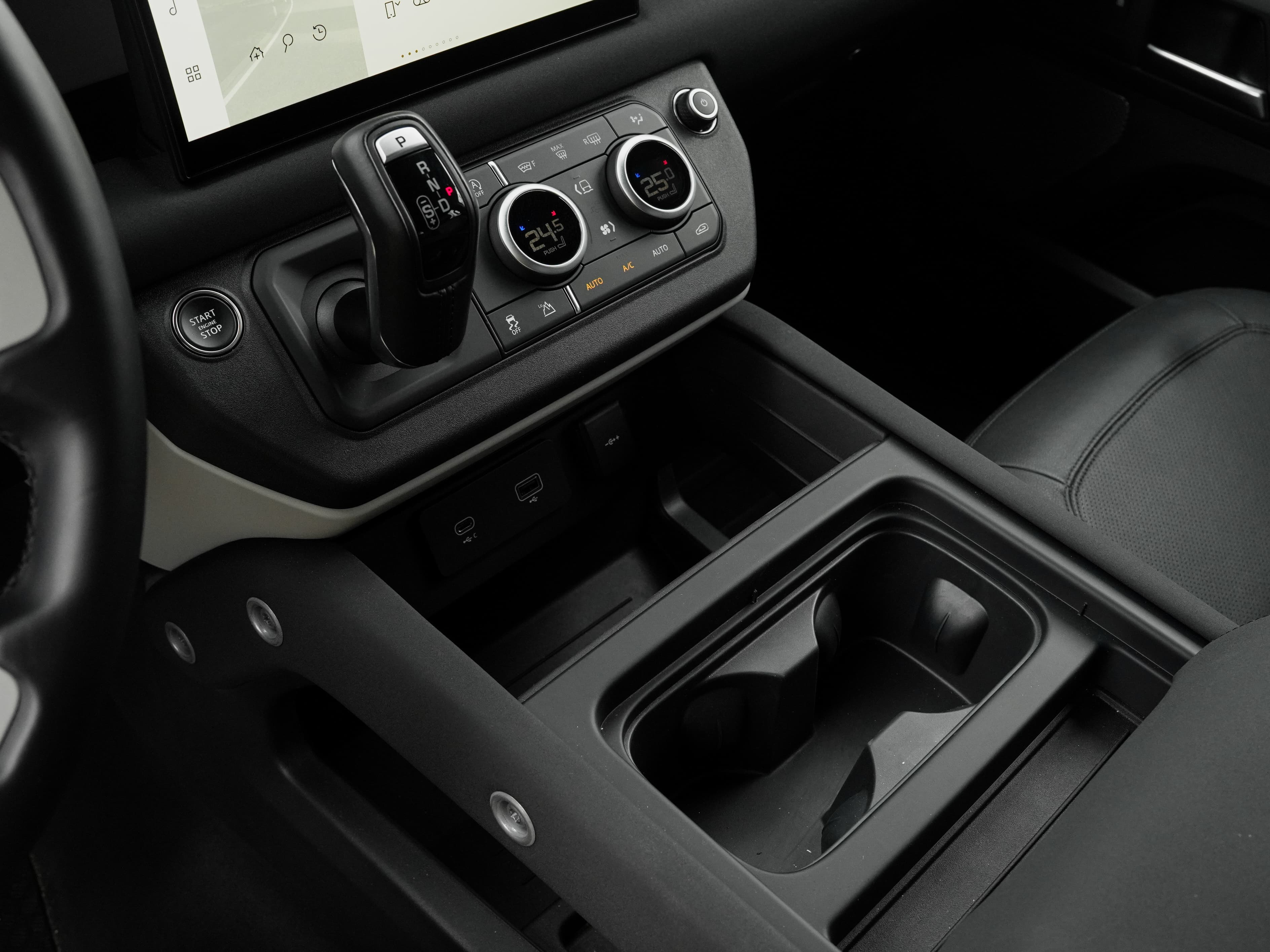Land Rover Defender — фото 21