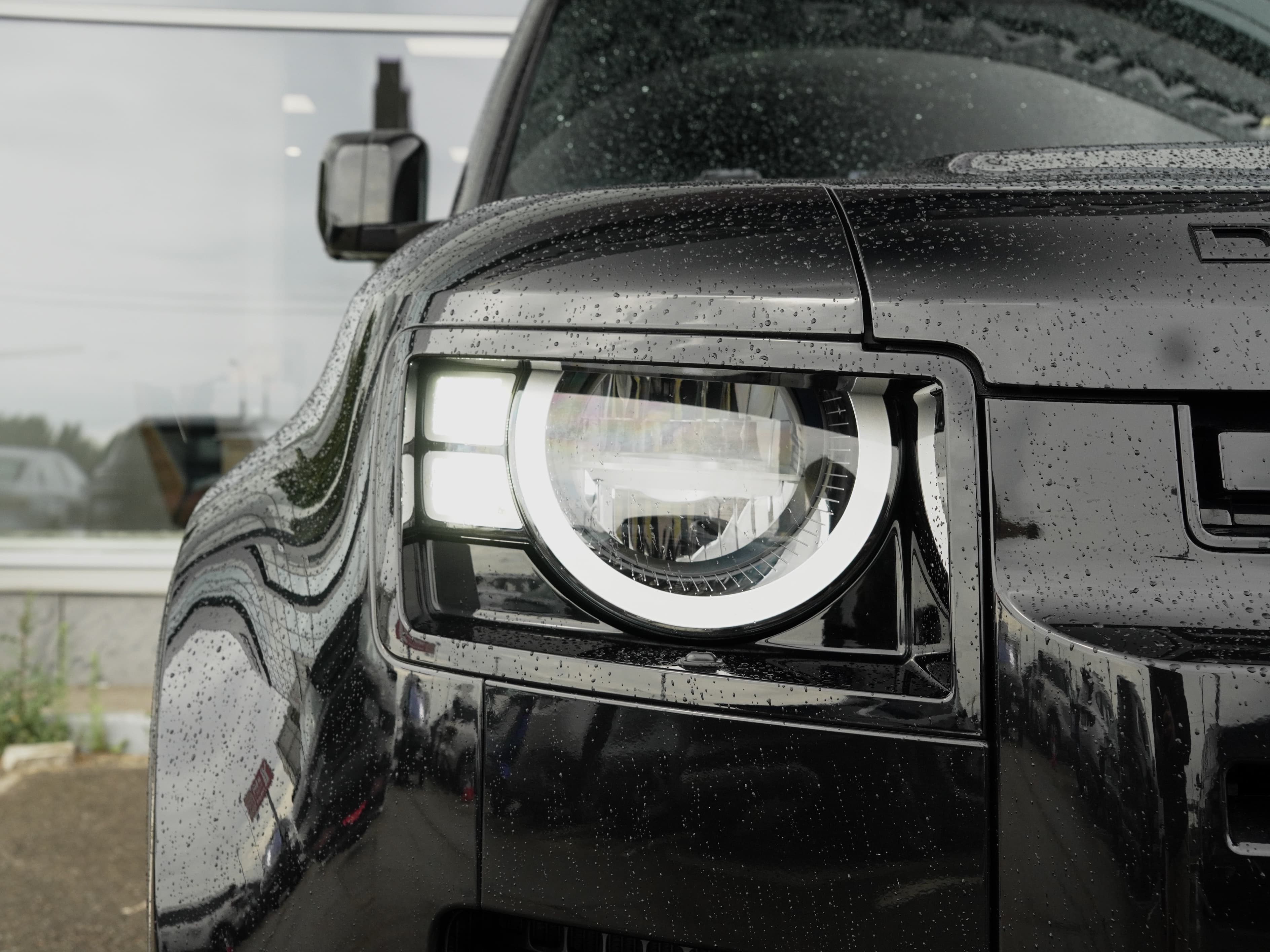 Land Rover Defender — фото 10