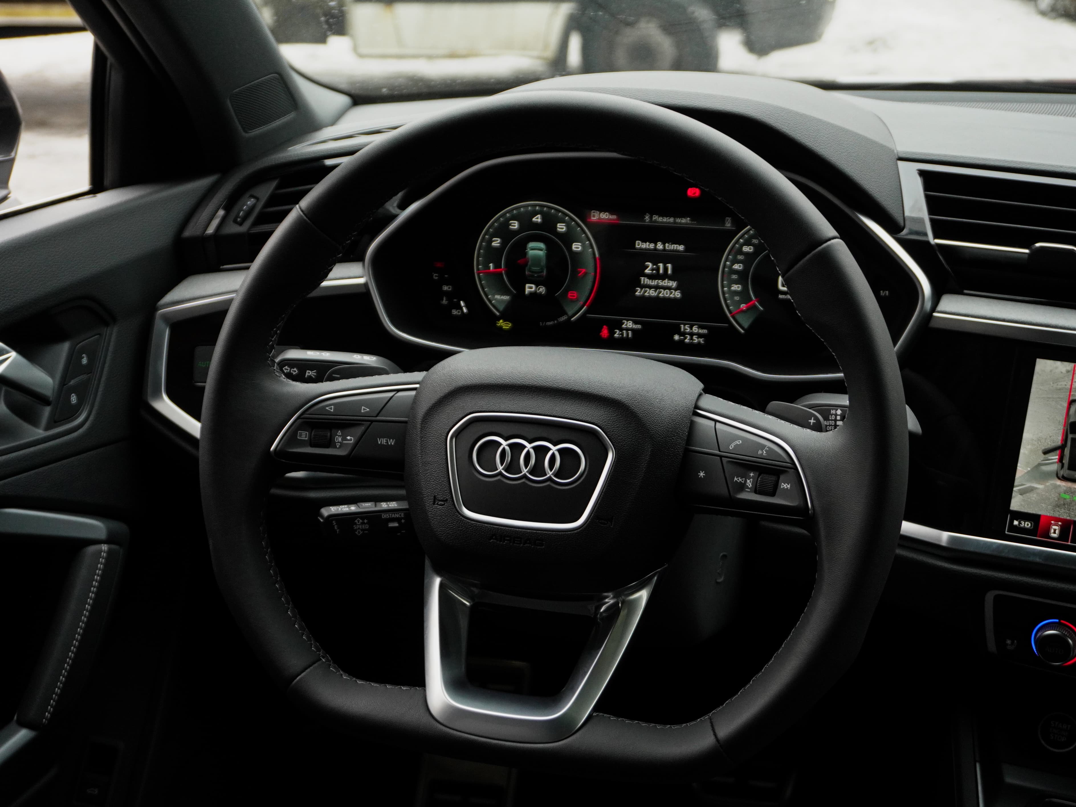 Audi Q3 — фото 30