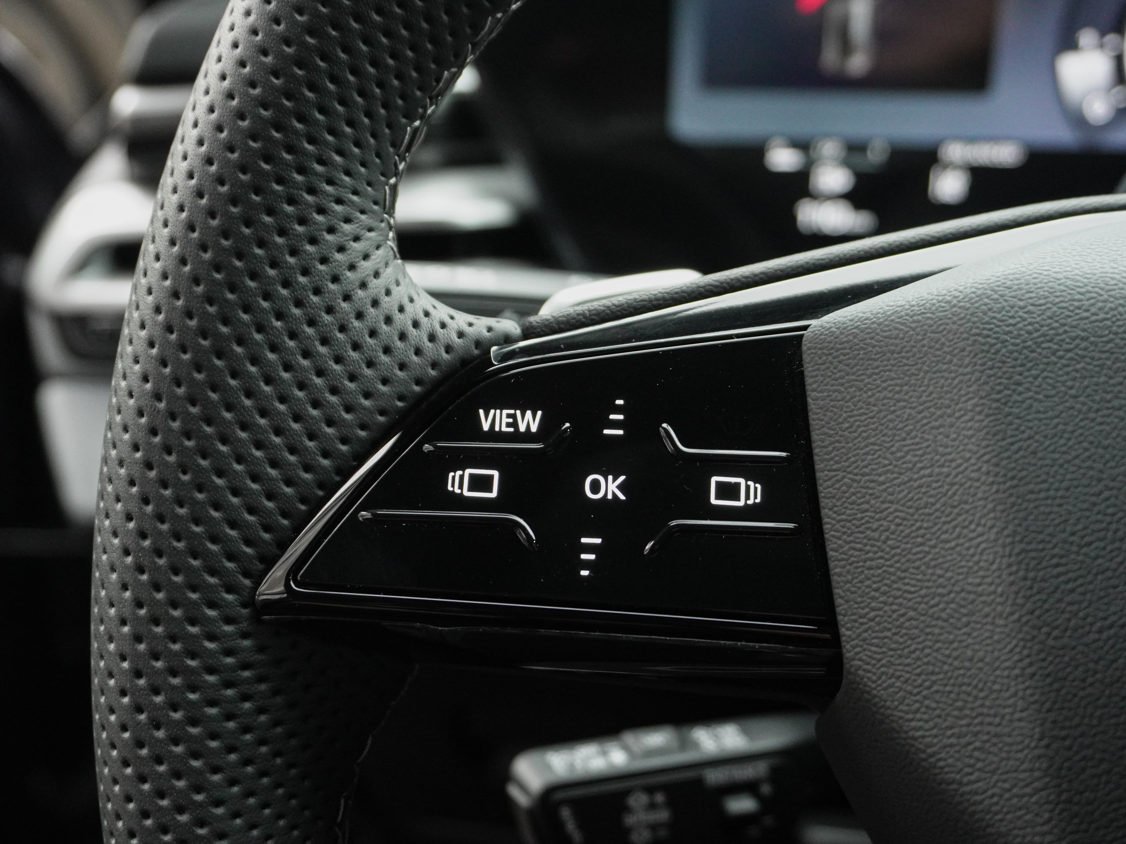 Audi A5L — фото 18
