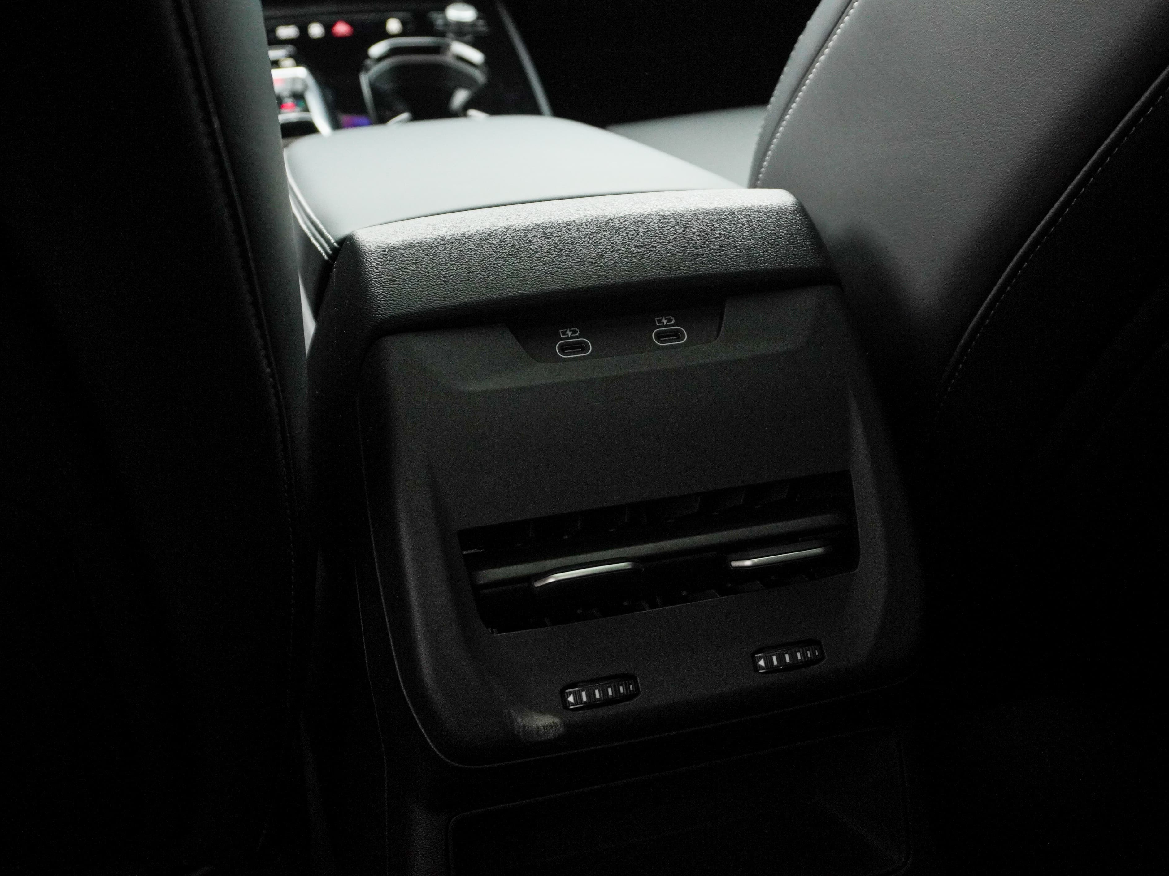 Audi A5L — фото 28