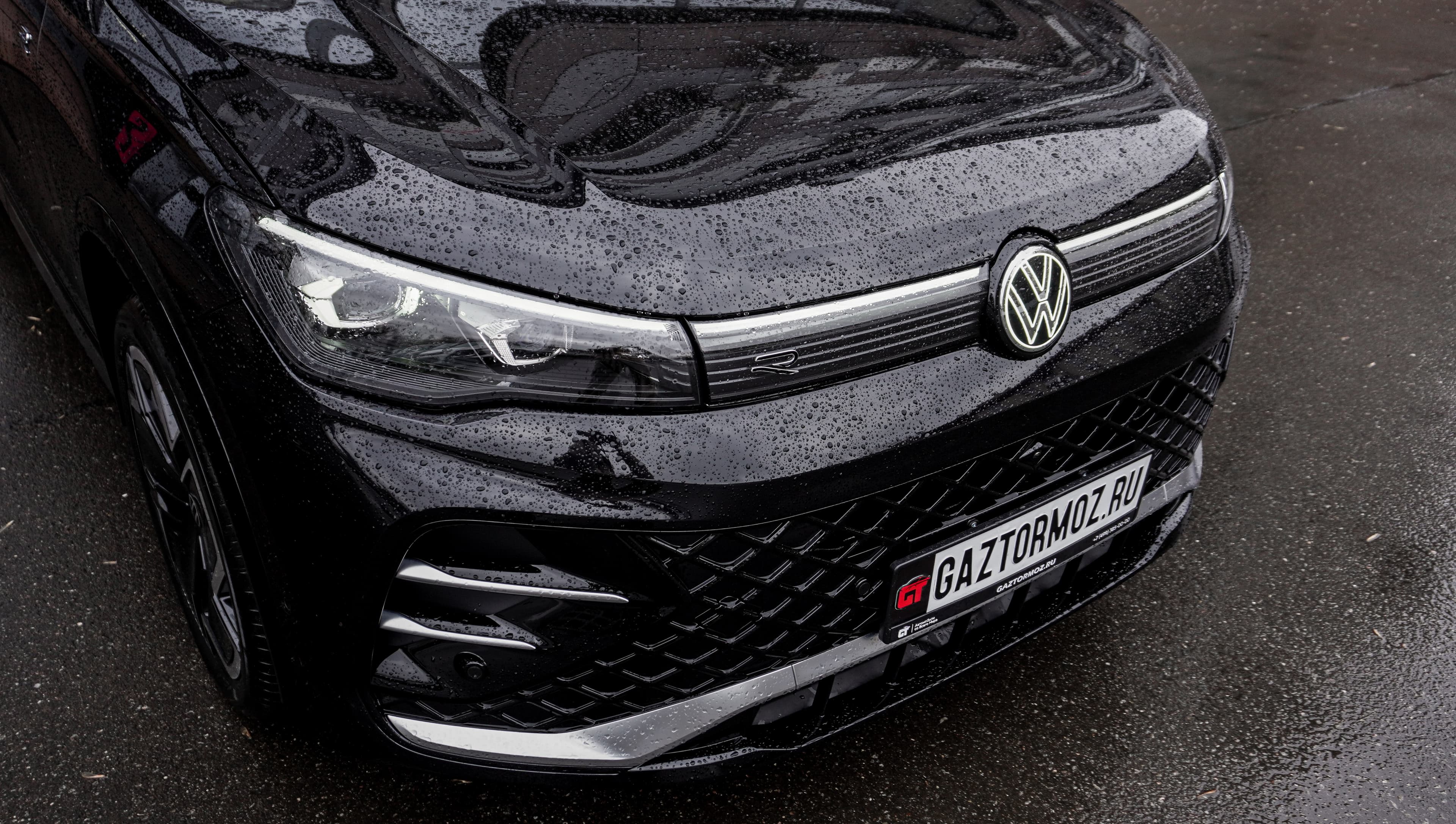 Volkswagen Tiguan L — фото 9