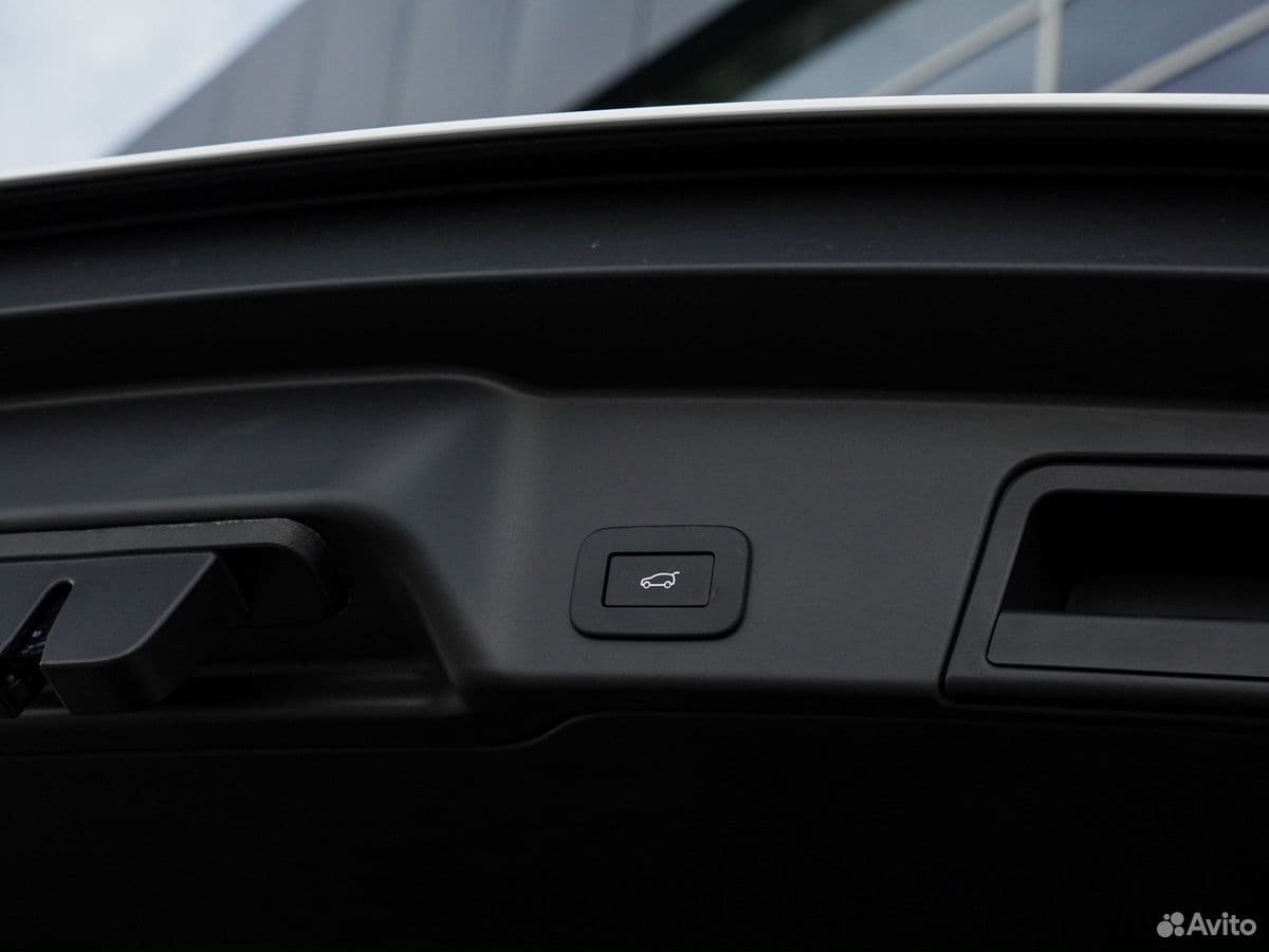 Land Rover Range Rover Evoque — фото 13
