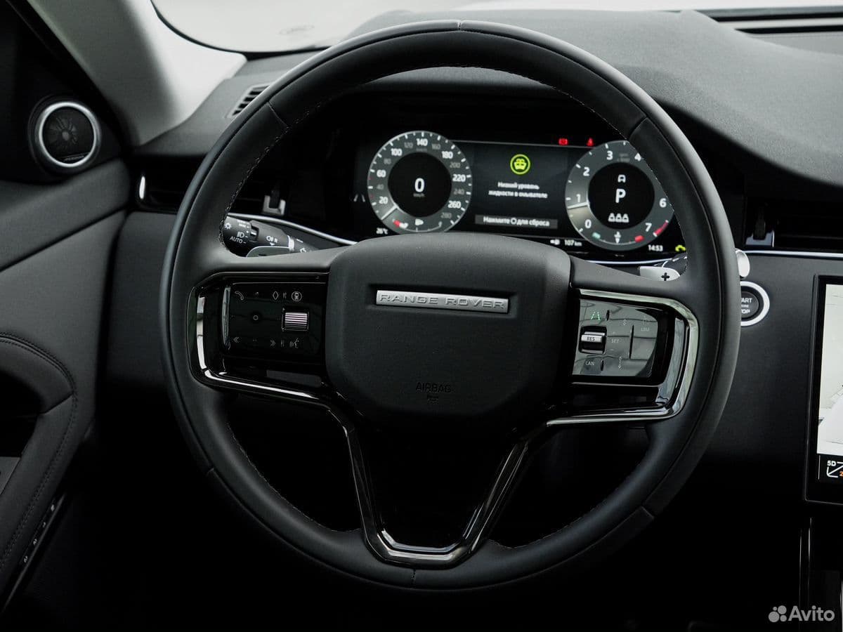Land Rover Range Rover Evoque — фото 16