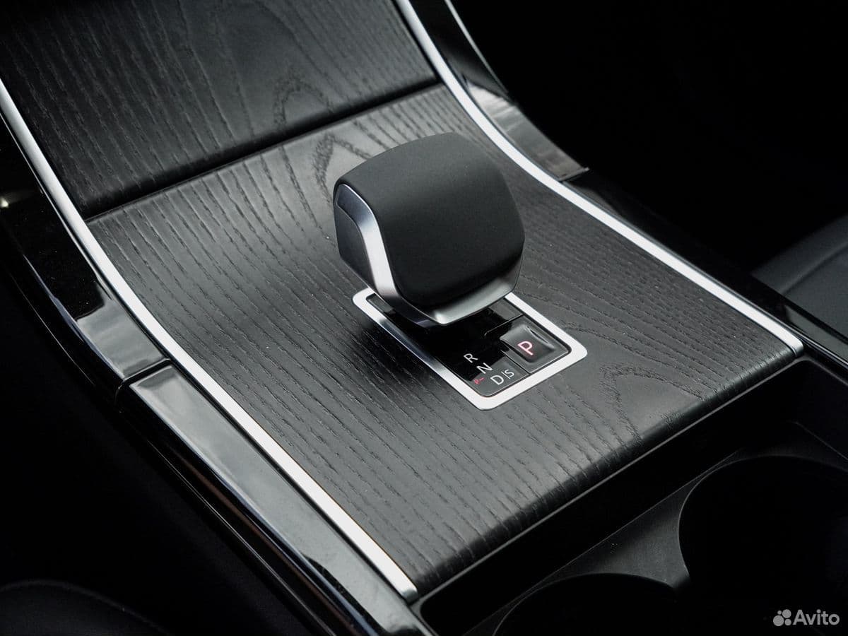 Land Rover Range Rover Evoque — фото 24