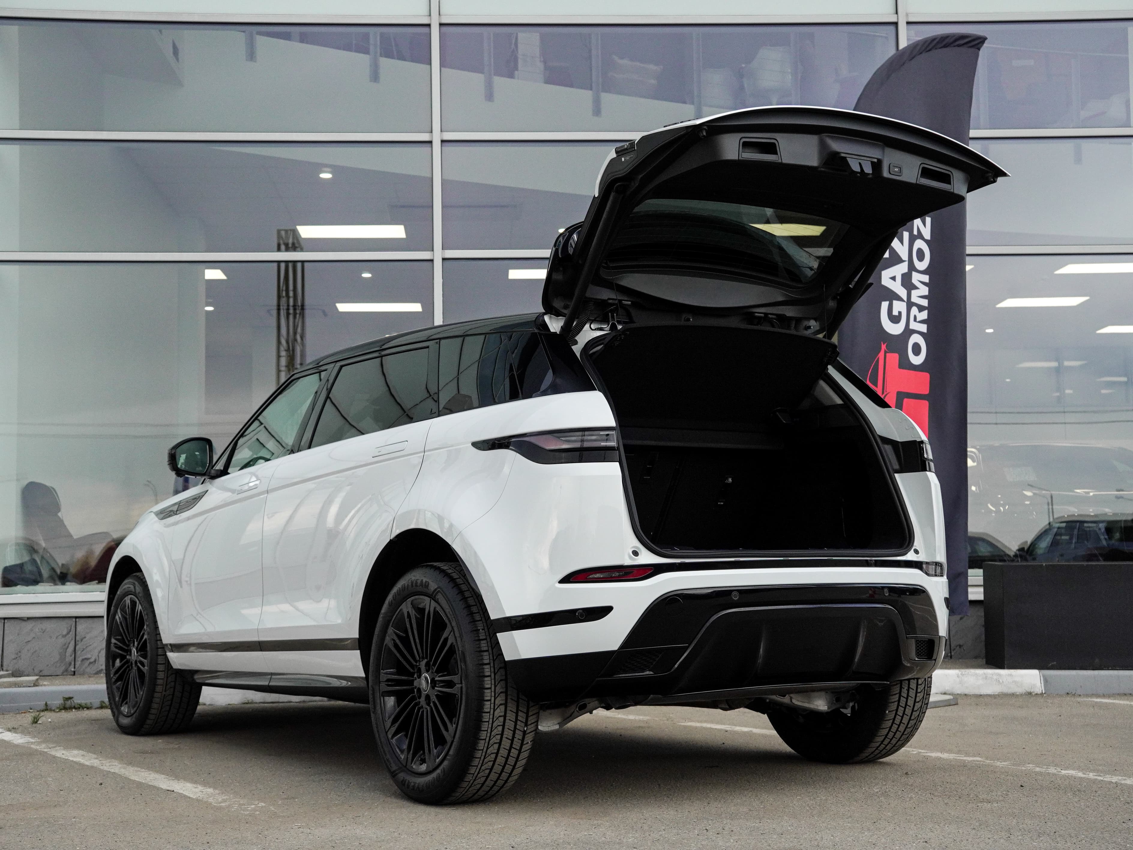 Land Rover Range Rover Evoque — фото 4