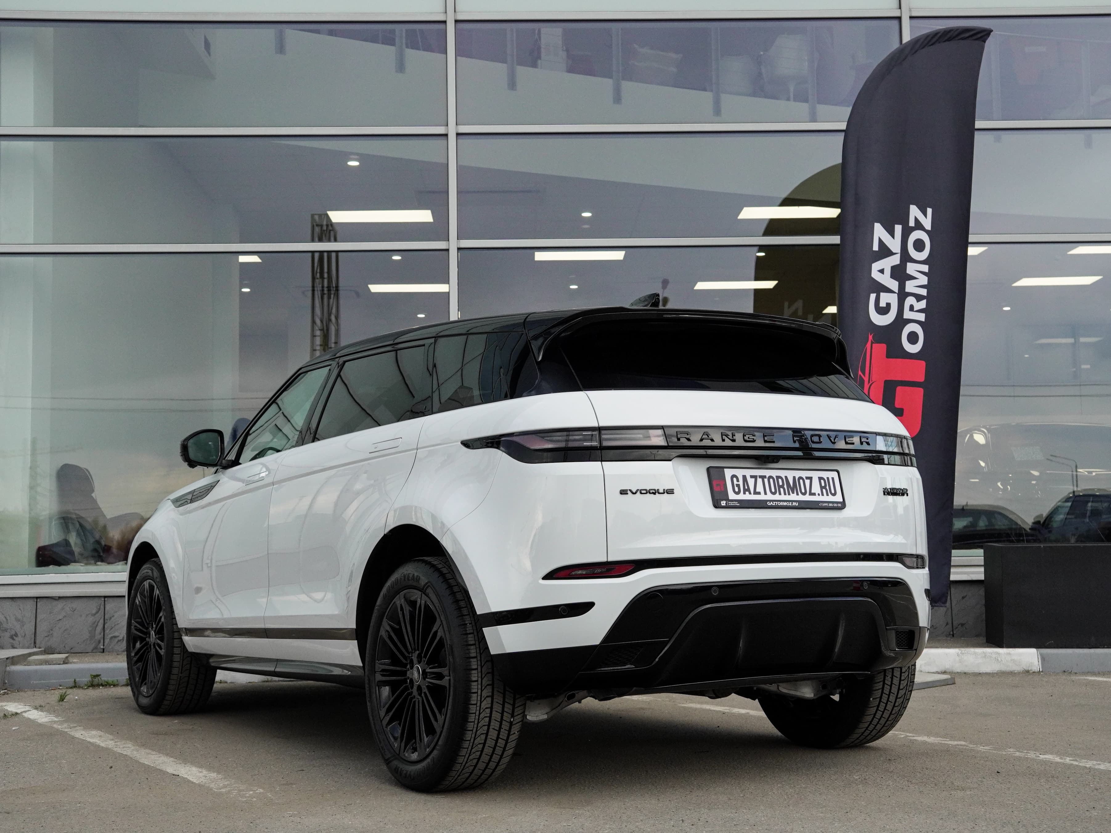 Land Rover Range Rover Evoque — фото 5