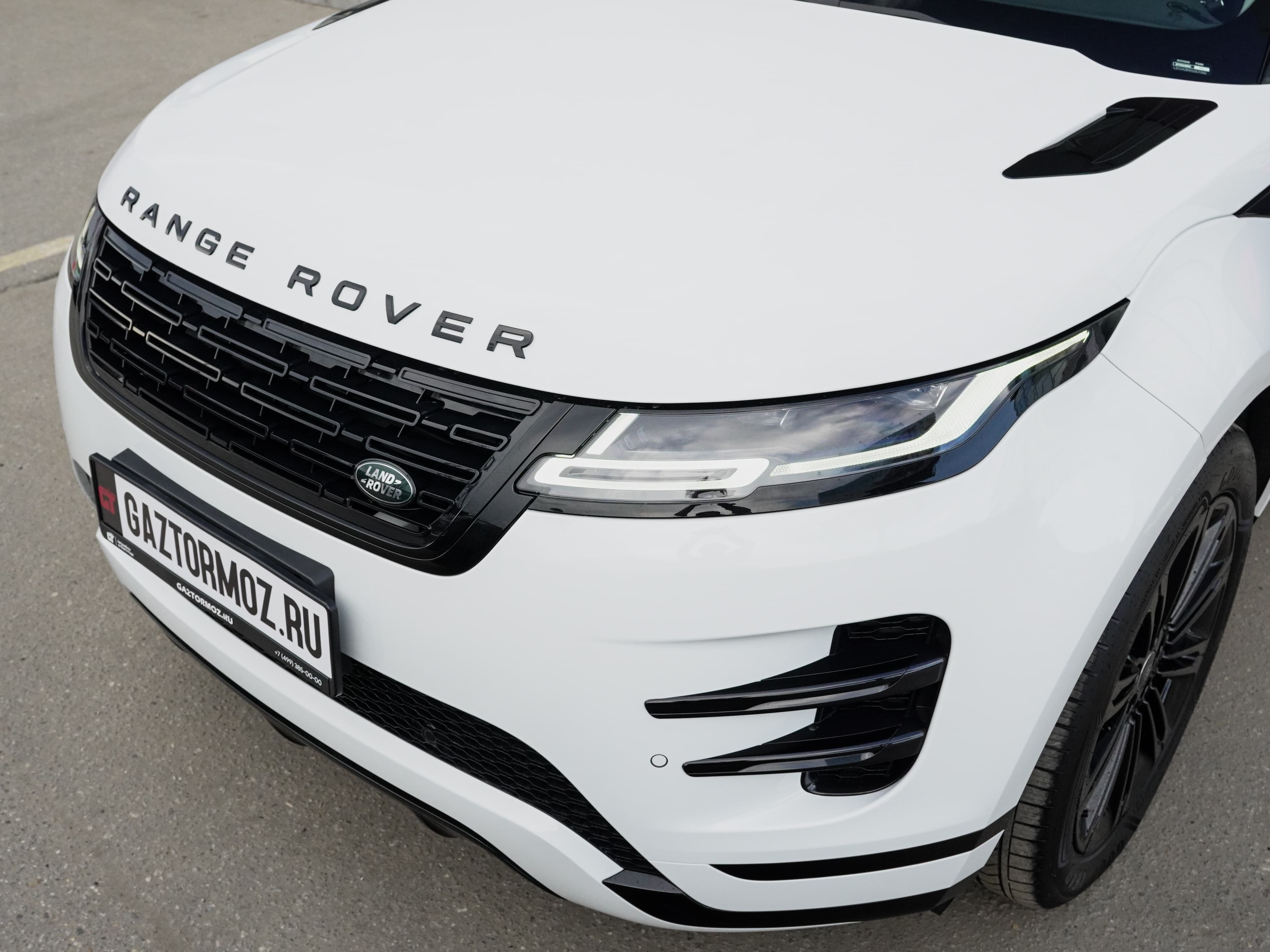 Land Rover Range Rover Evoque — фото 10
