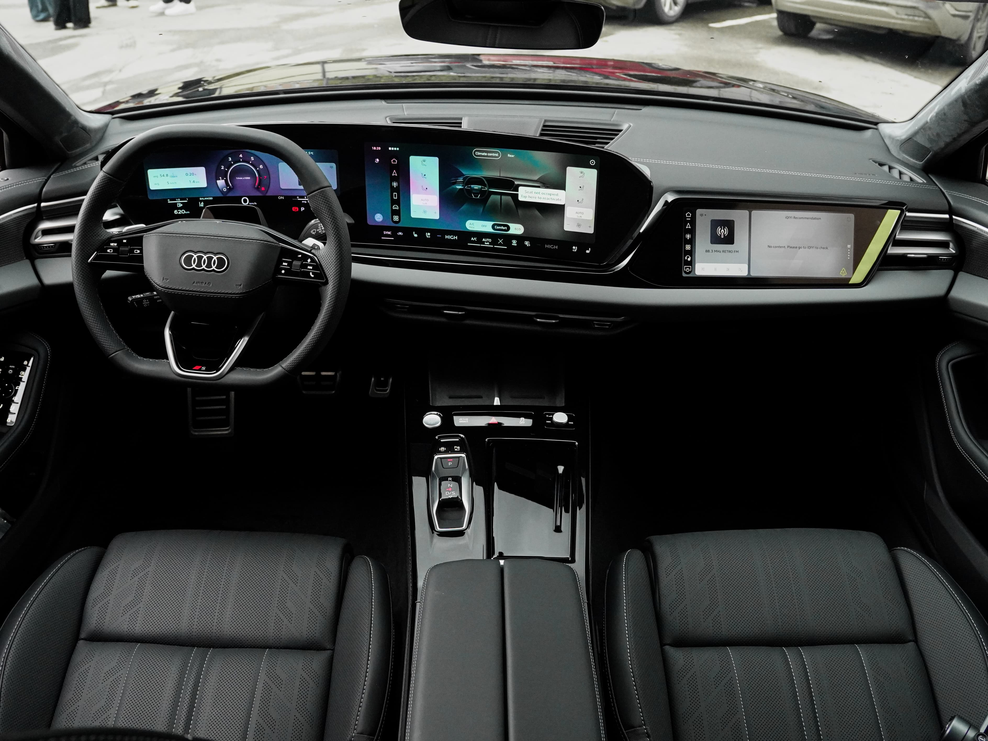 Audi A6L — фото 31