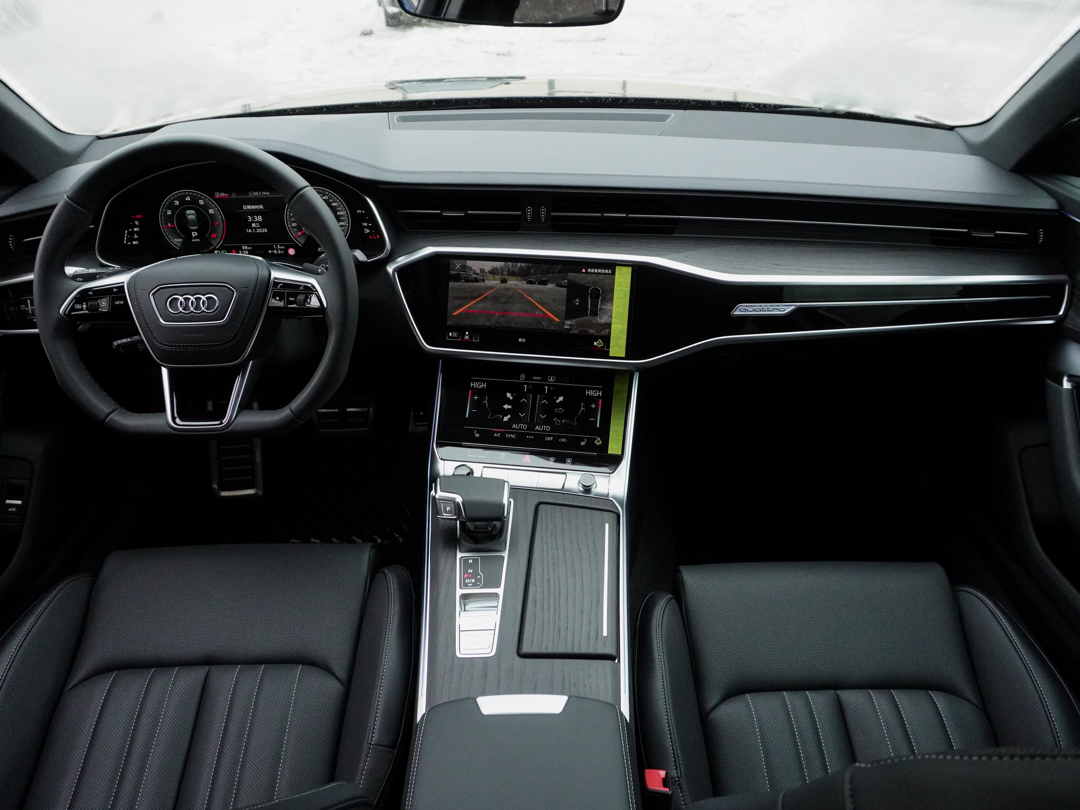 Audi A6L — фото 29