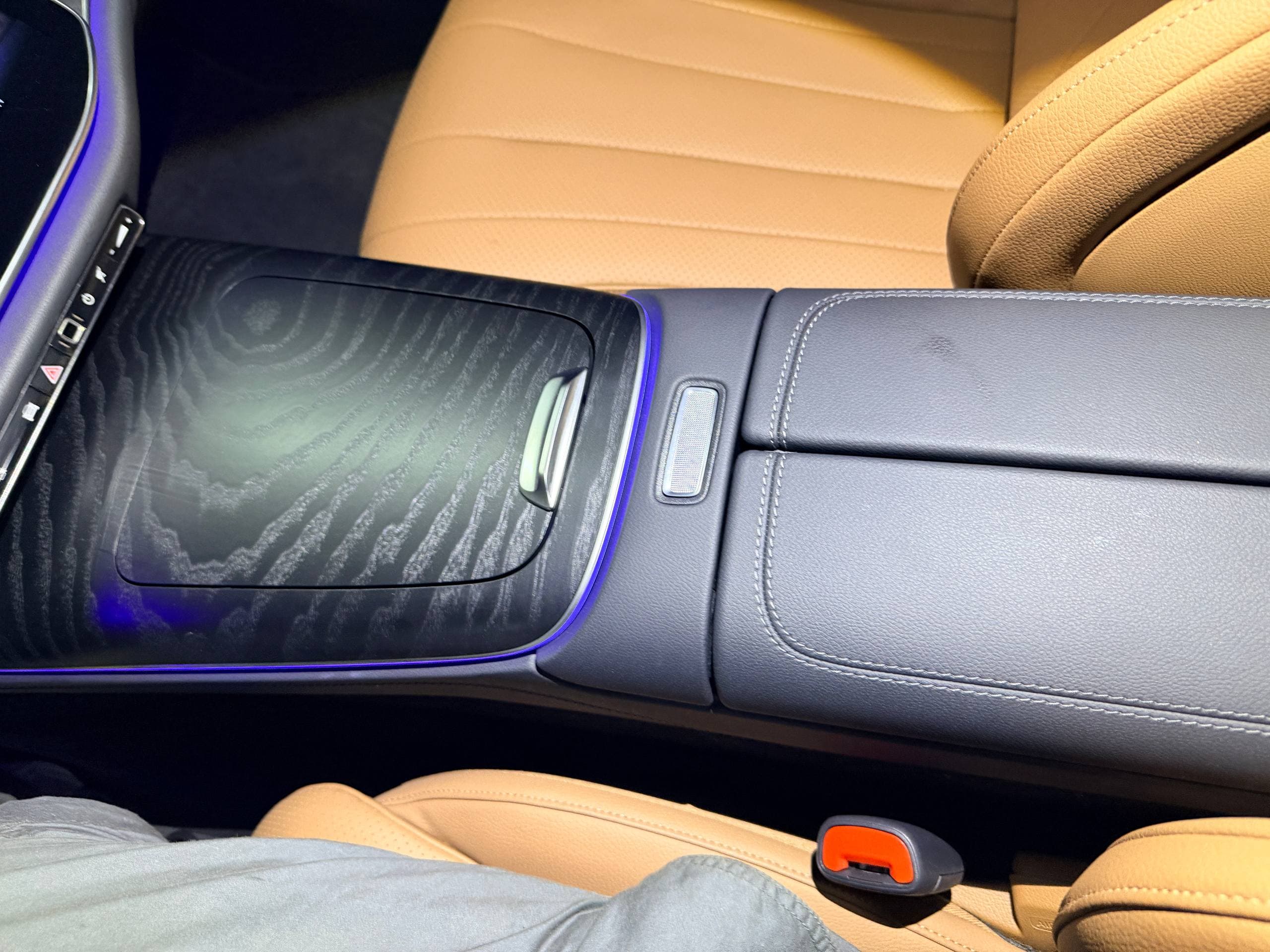 Mercedes-Benz E-класс — фото 24