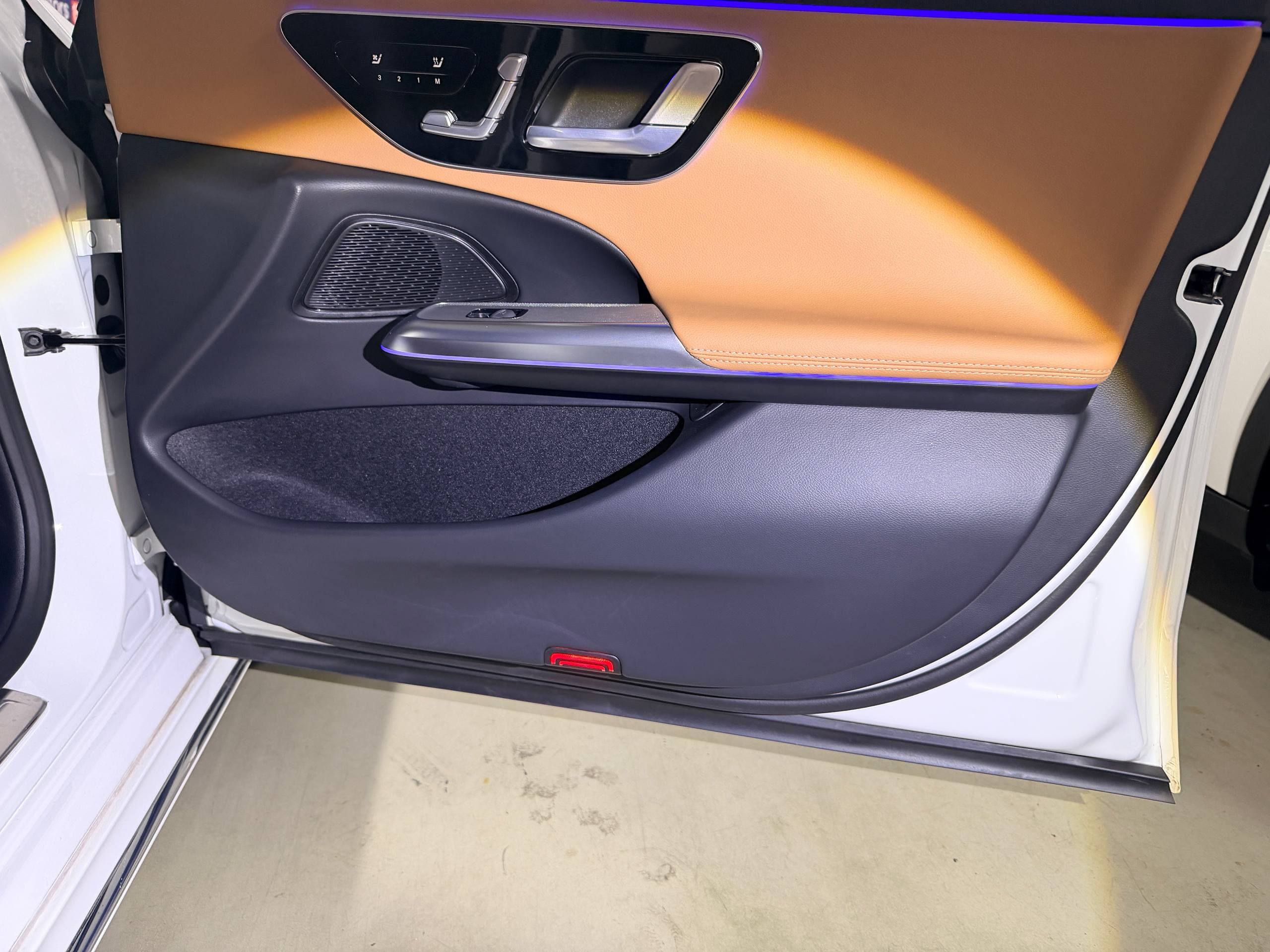 Mercedes-Benz E-класс — фото 65