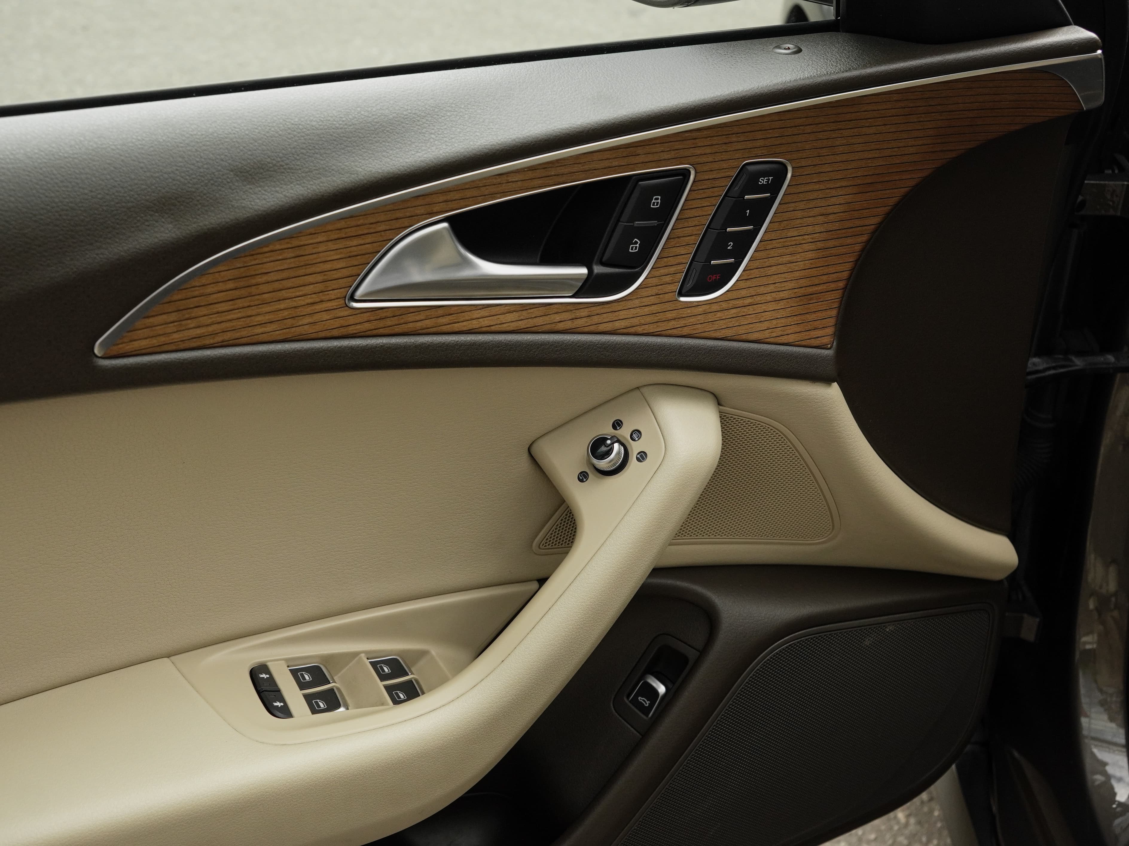 Audi A6 — фото 11