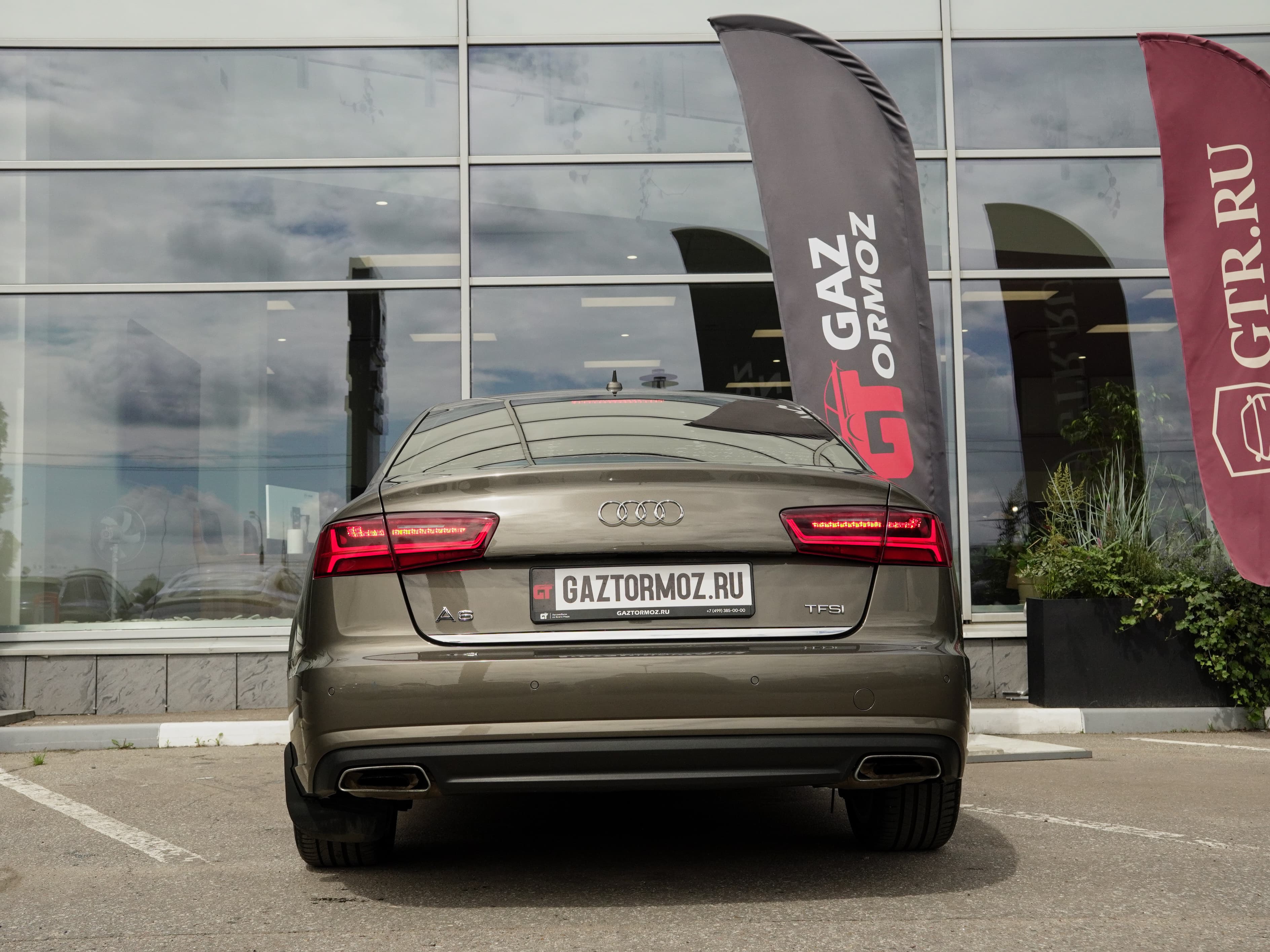 Audi A6 — фото 6