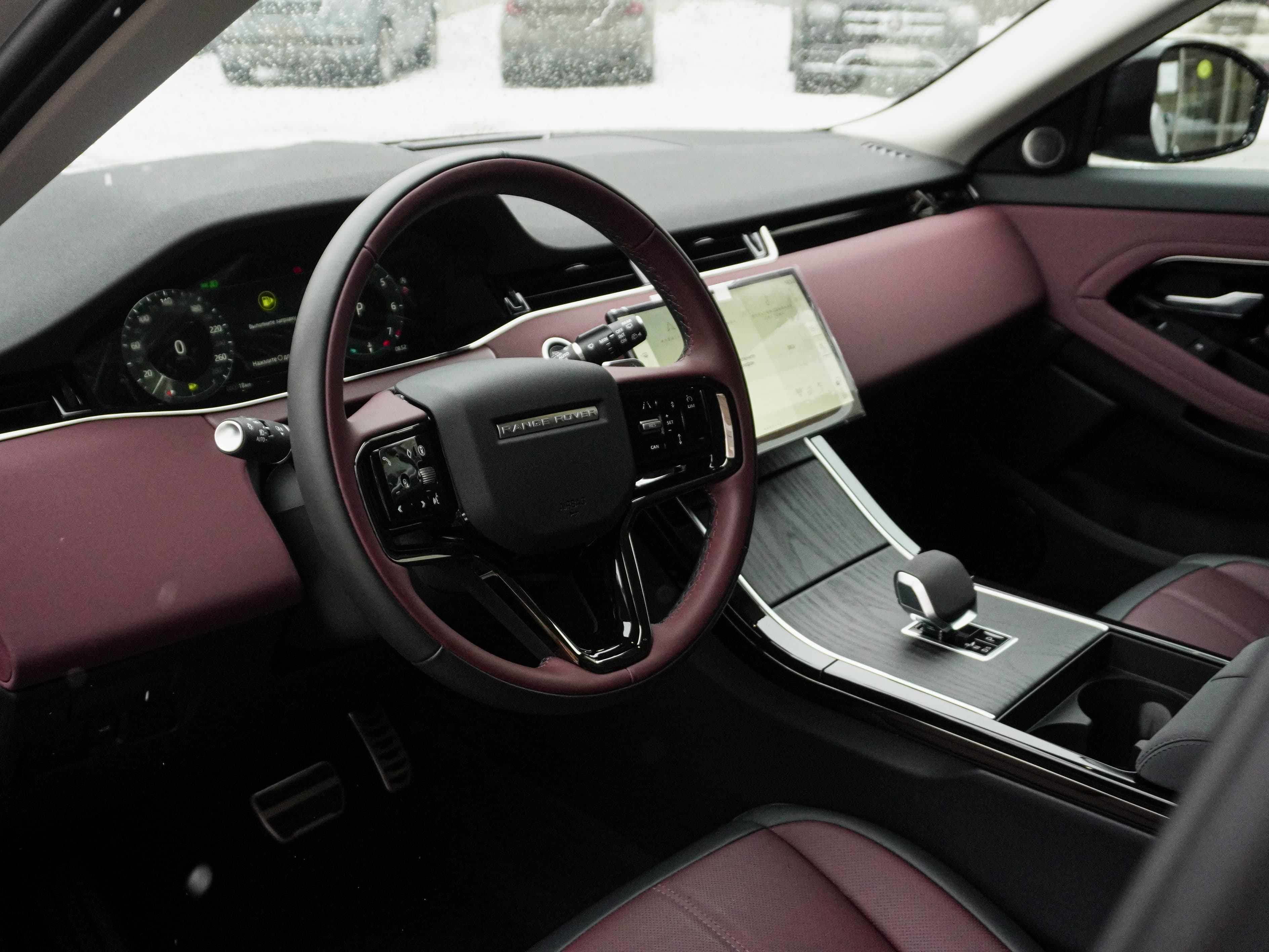 Land Rover Range Rover Evoque — фото 13
