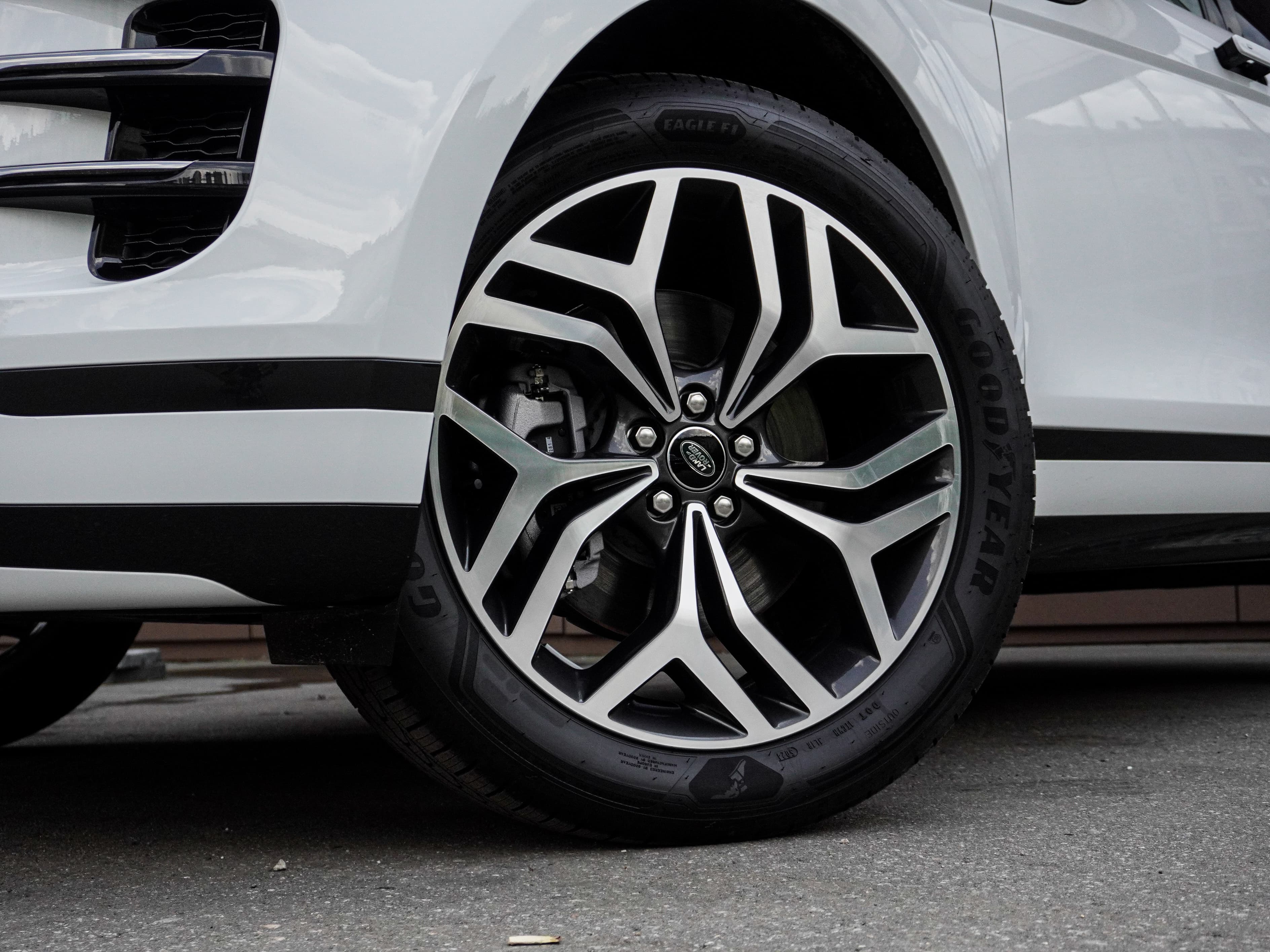 Land Rover Range Rover Evoque — фото 10