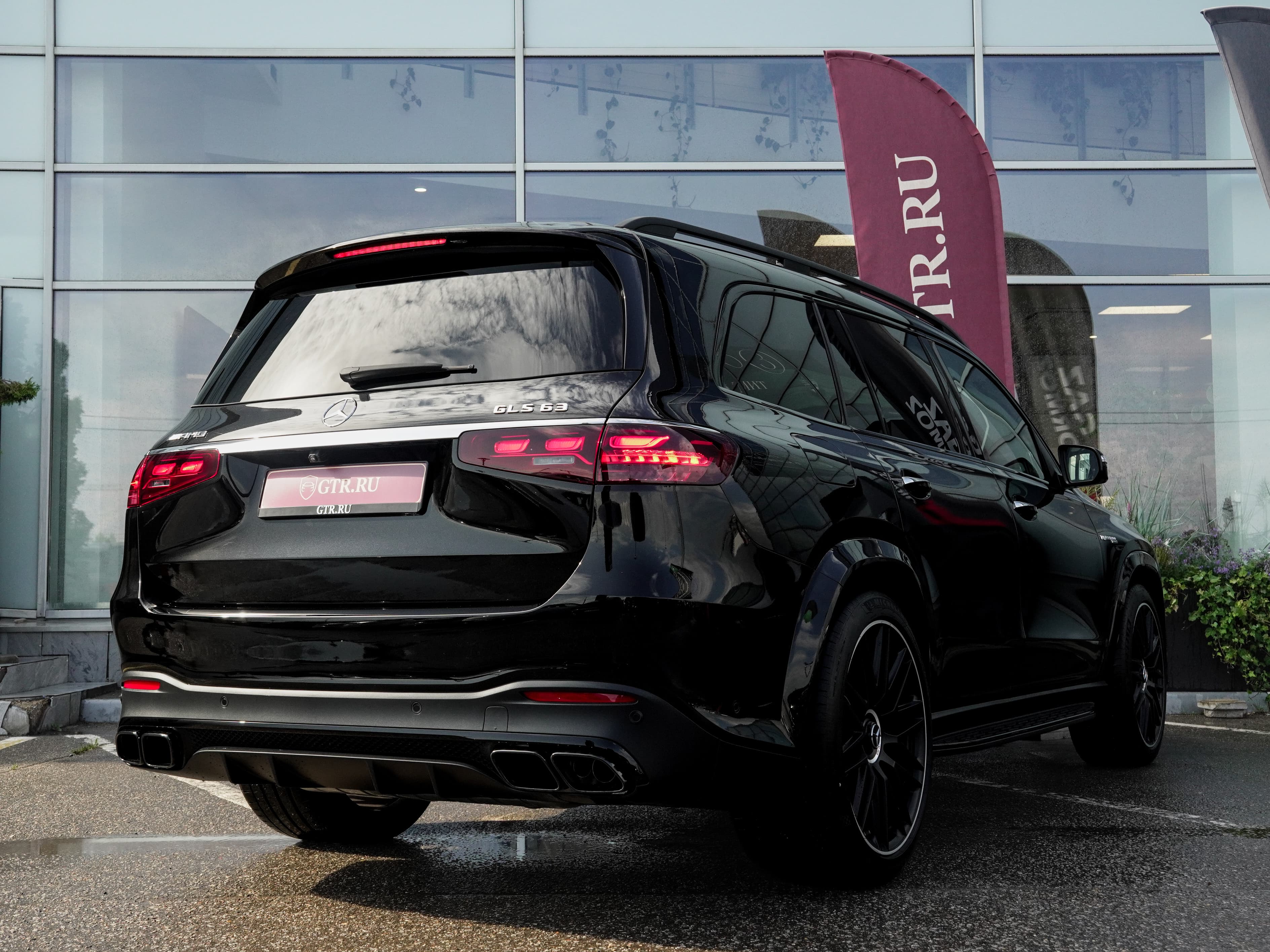 Mercedes-Benz GLS-класс AMG — фото 8