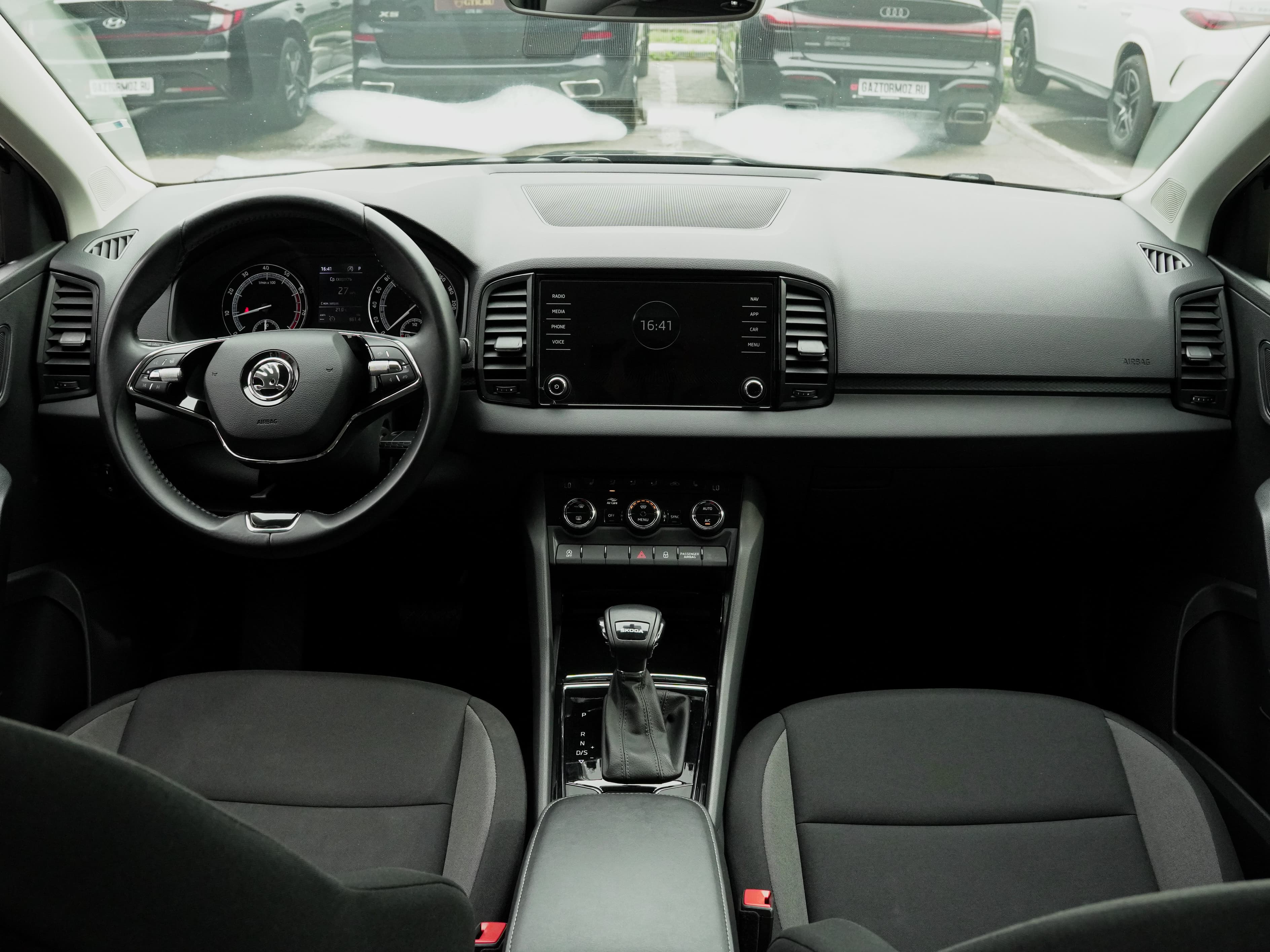 Skoda Karoq — фото 14