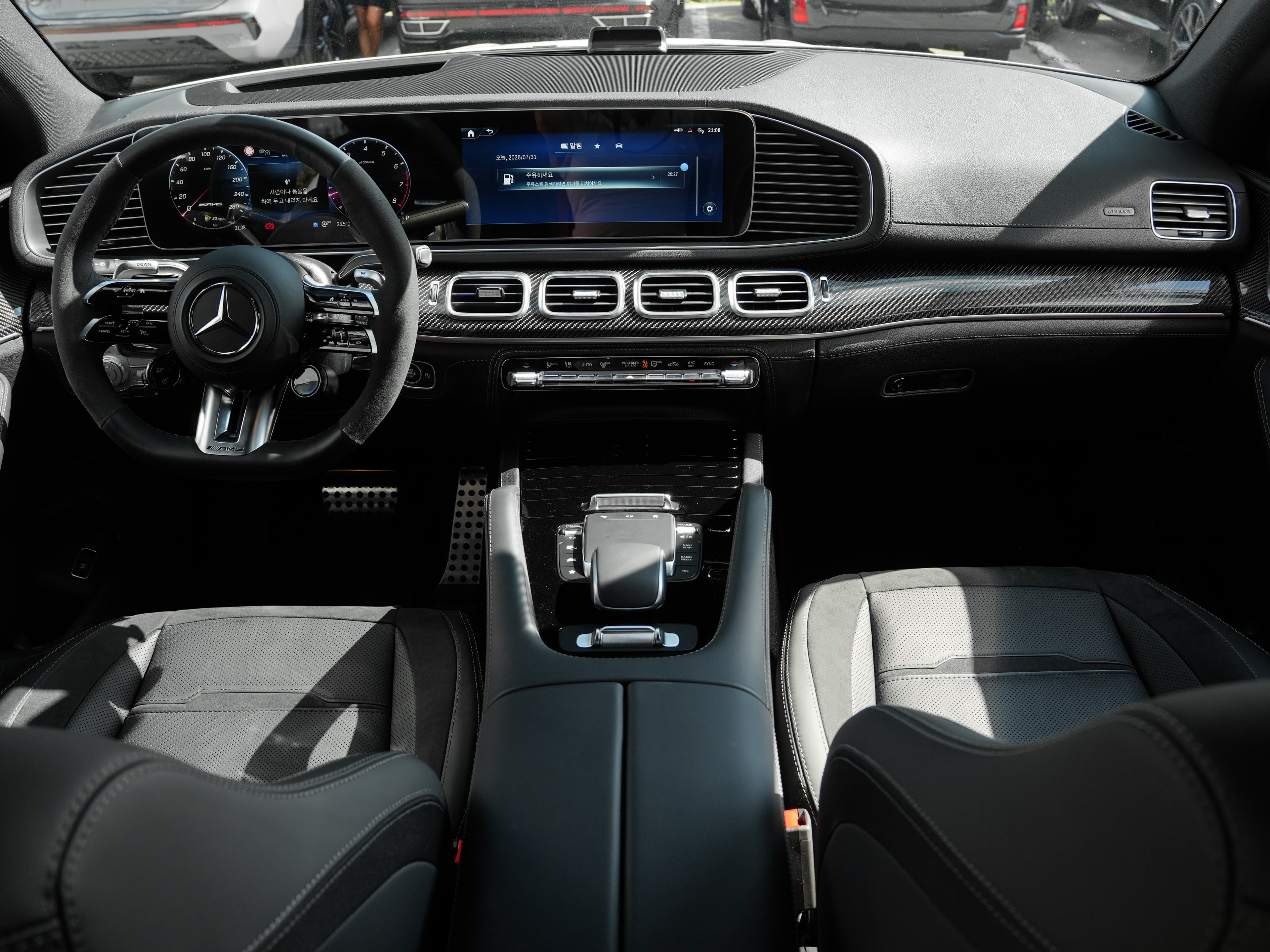 Mercedes-Benz GLC-класс AMG — фото 18