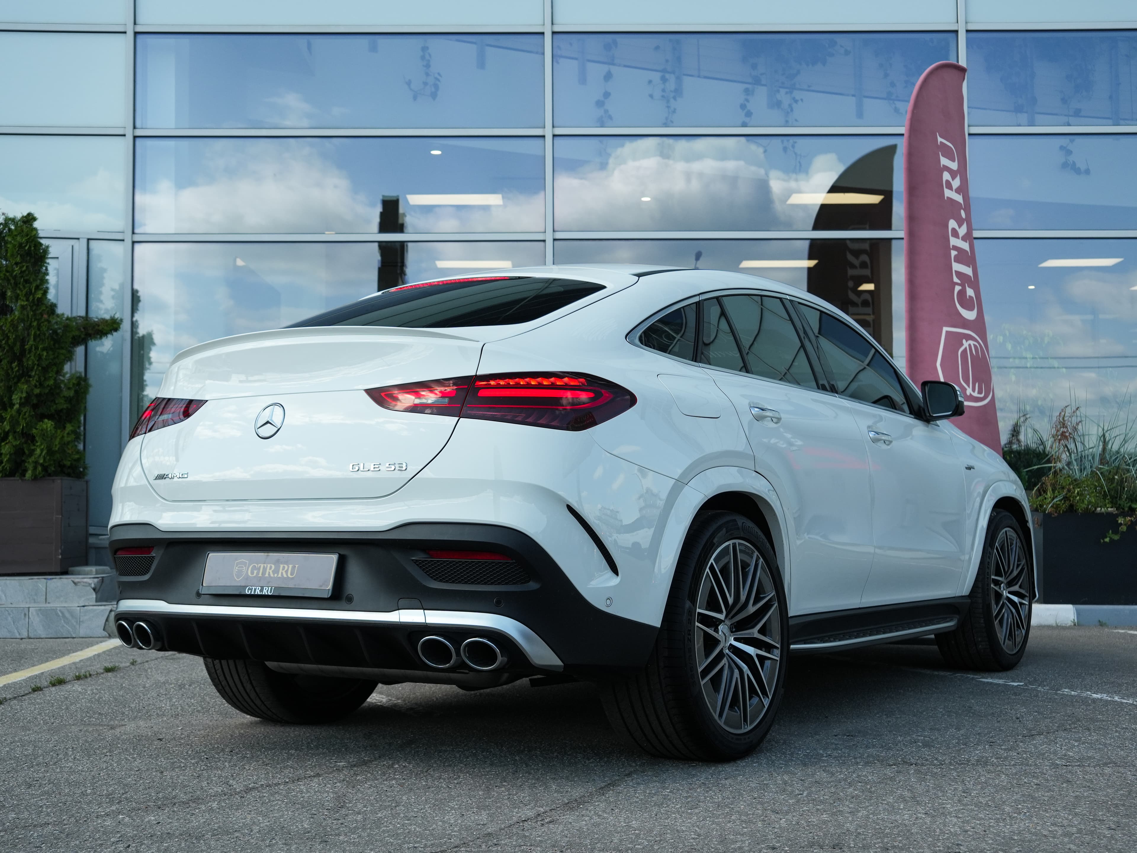 Mercedes-Benz GLC-класс AMG — фото 7