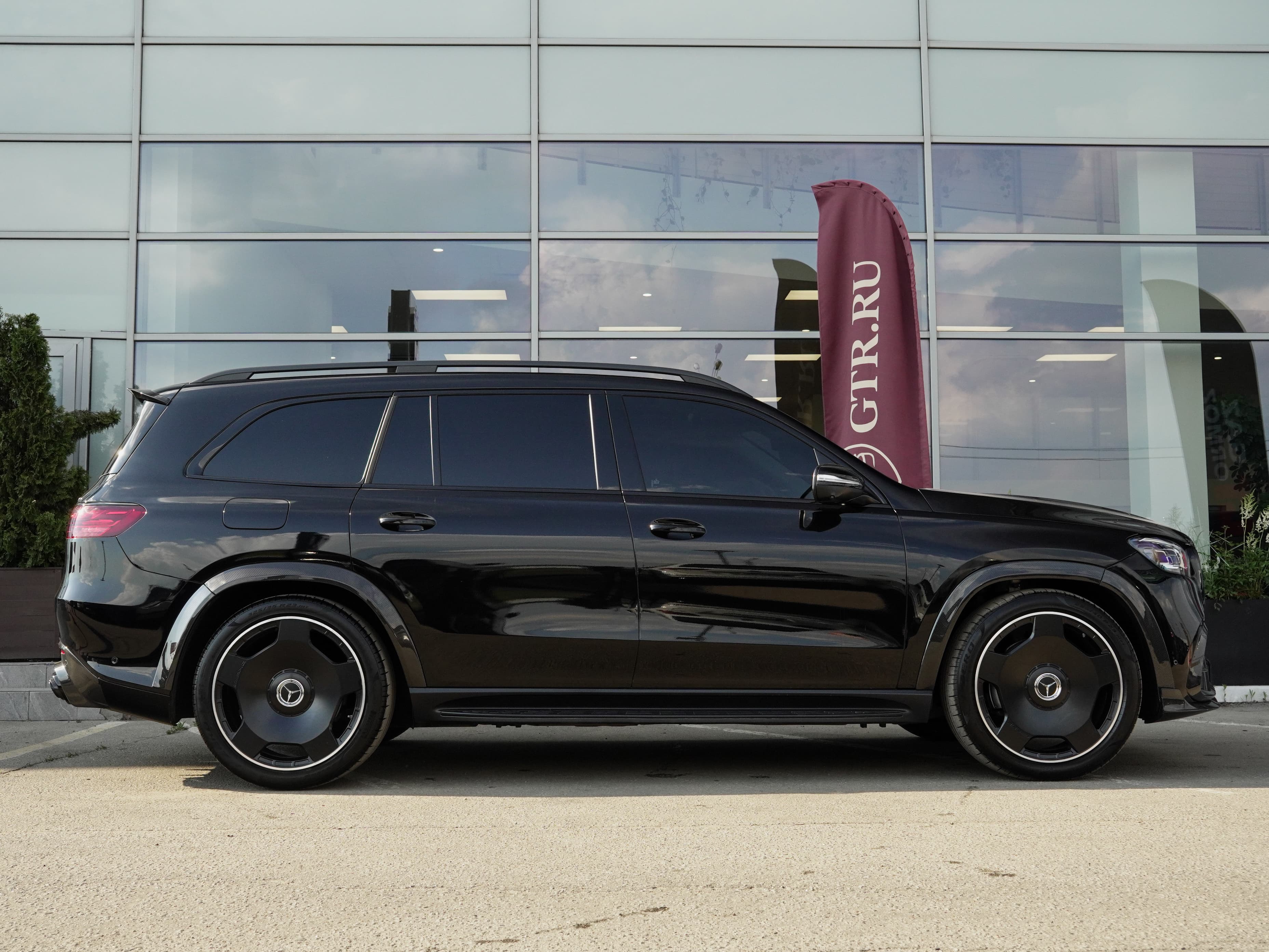 Mercedes-Benz GLS-класс — фото 9