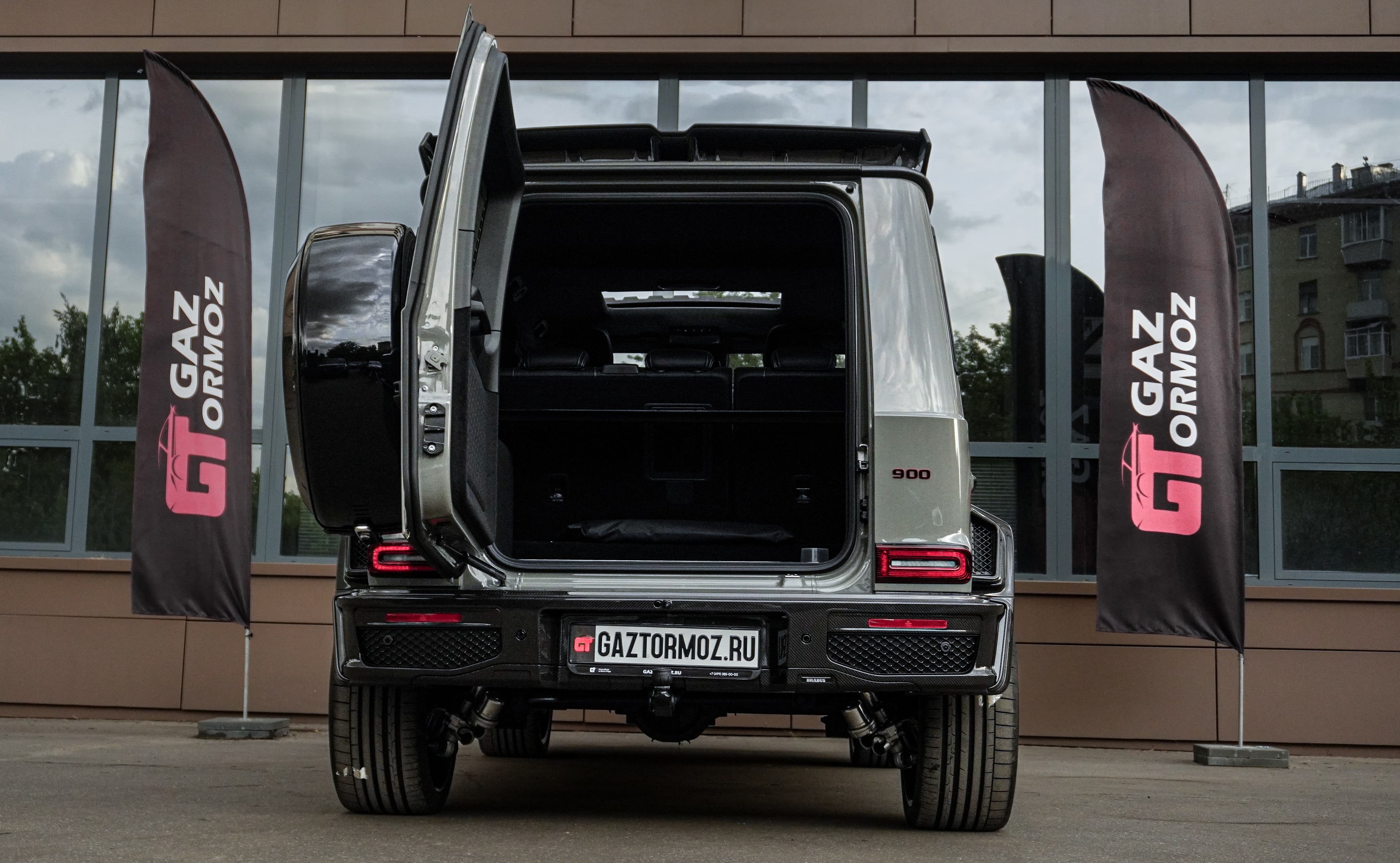 Brabus 800 Widestar: мощь и стиль в Selenite Grey — фото 8