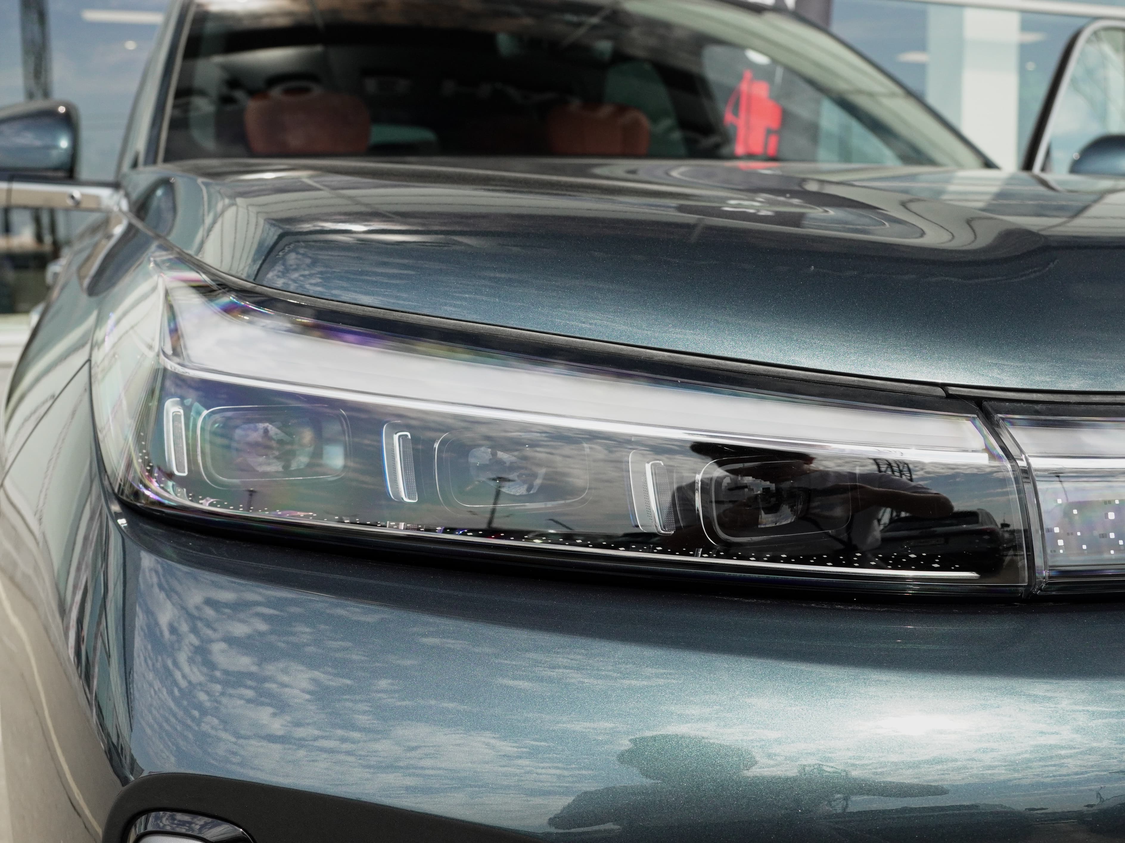 Geely Galaxy M9 — фото 11