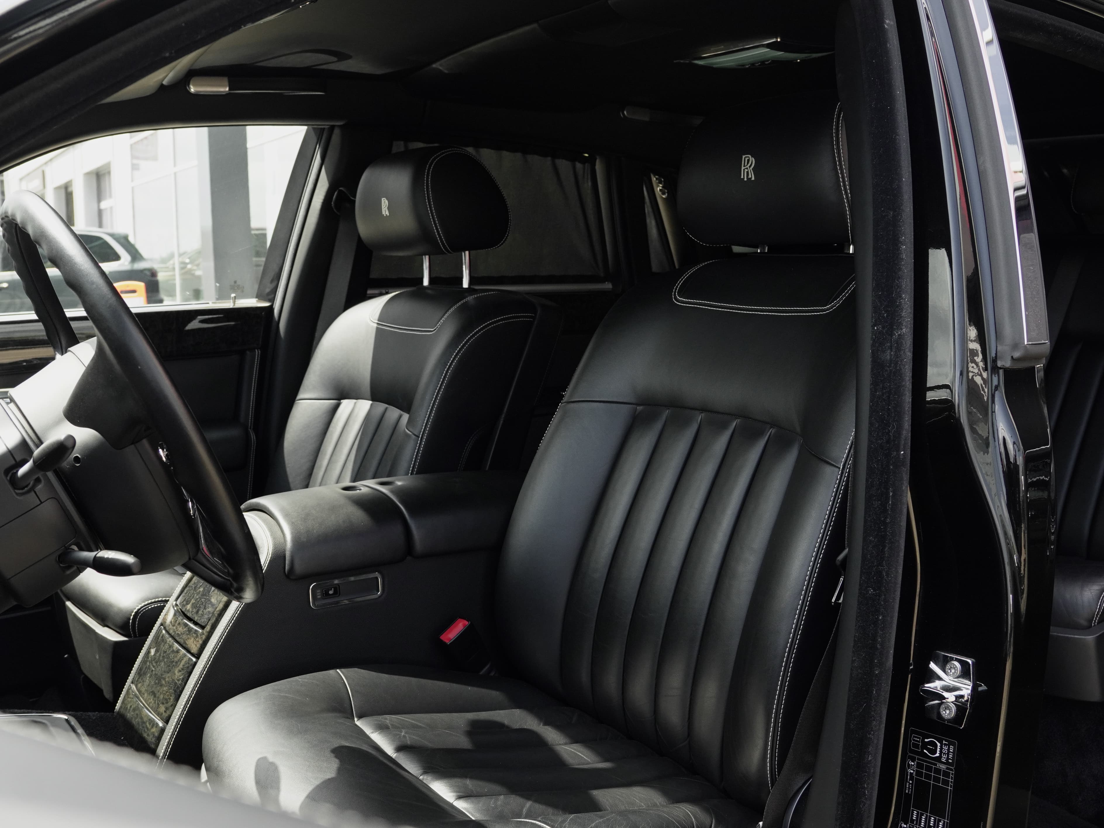 Rolls-Royce Phantom — фото 14