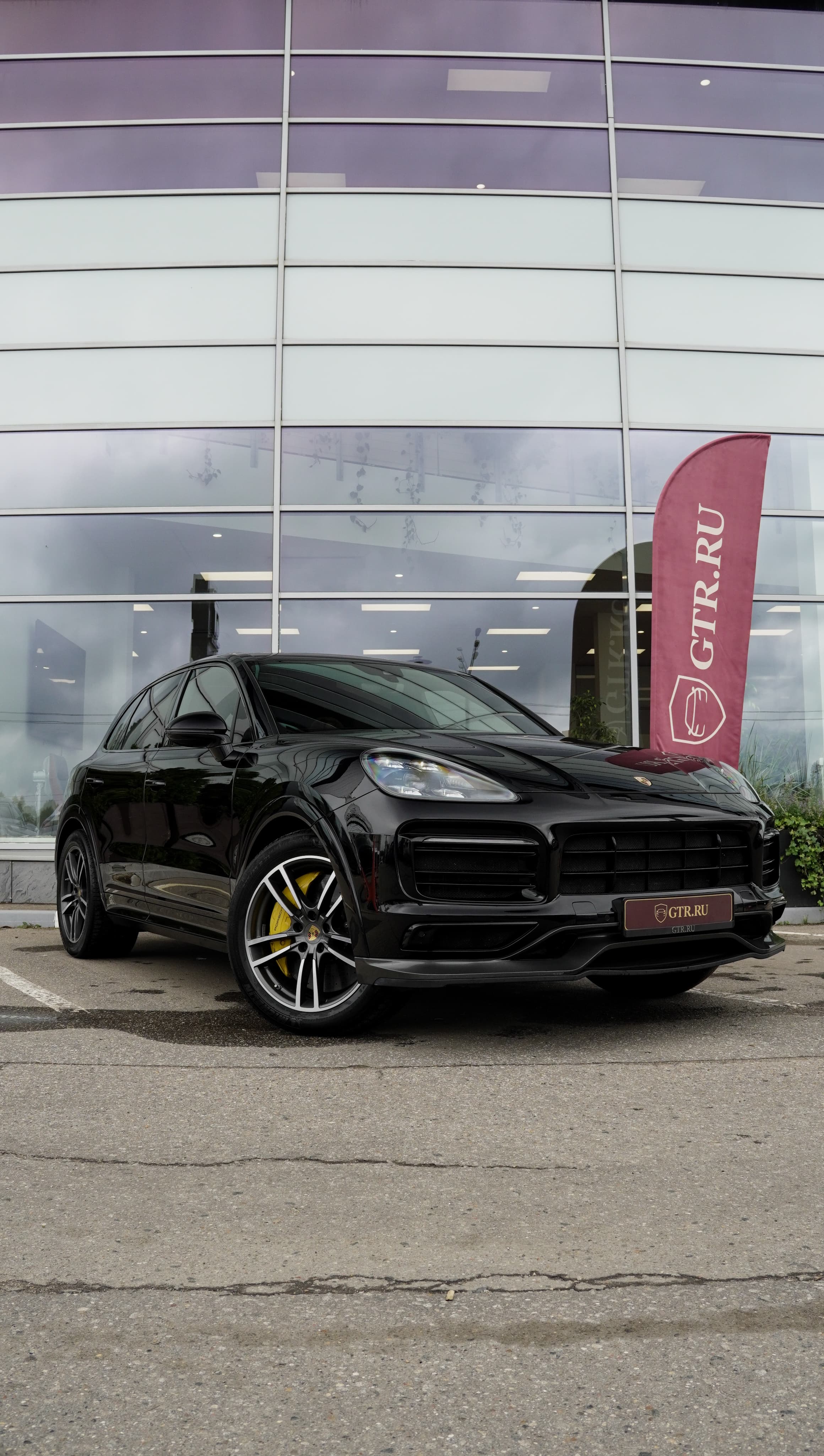 Porsche Cayenne S — фото 3
