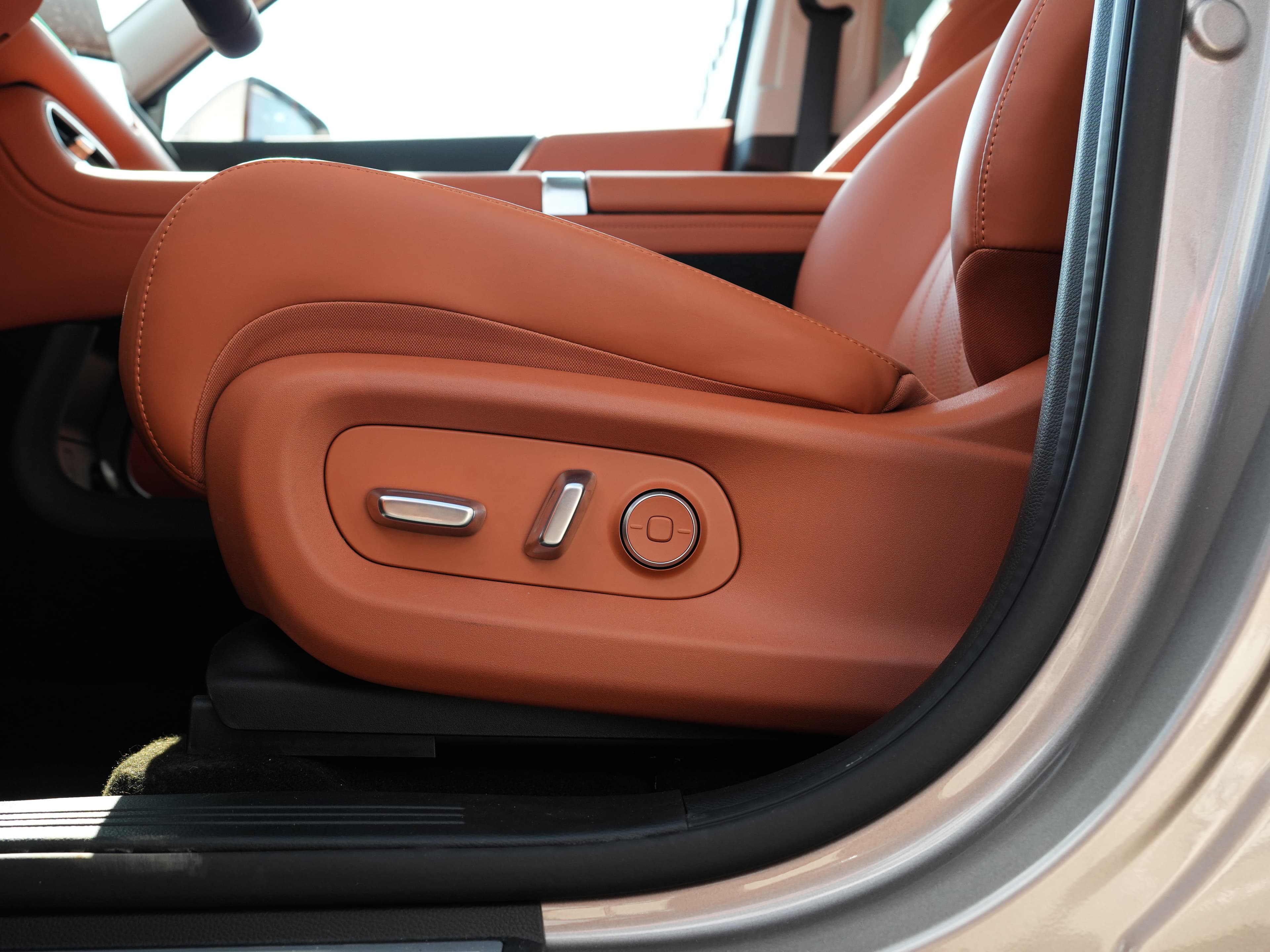 Trumpchi S9 — фото 18