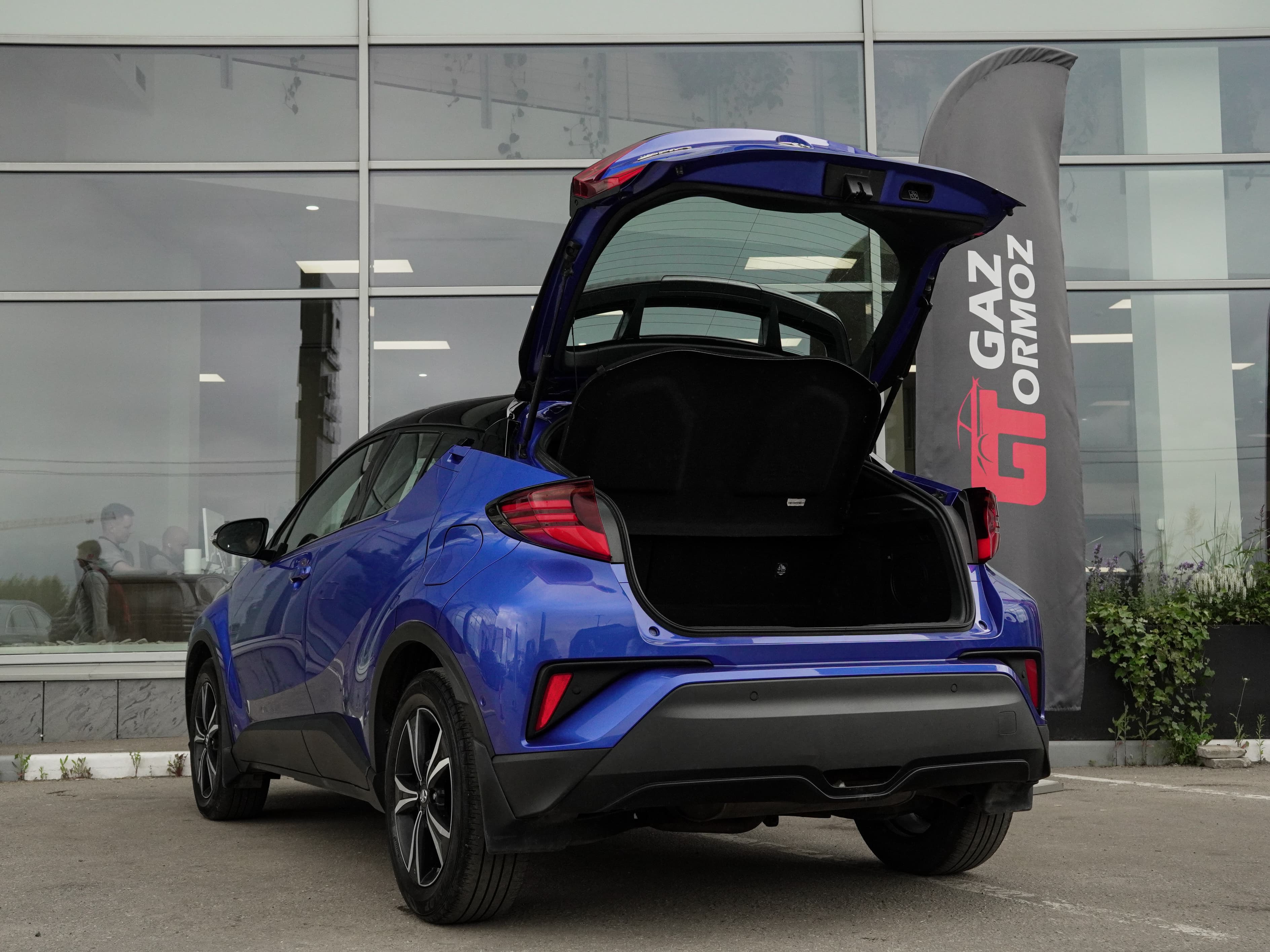 Toyota C-HR — фото 6