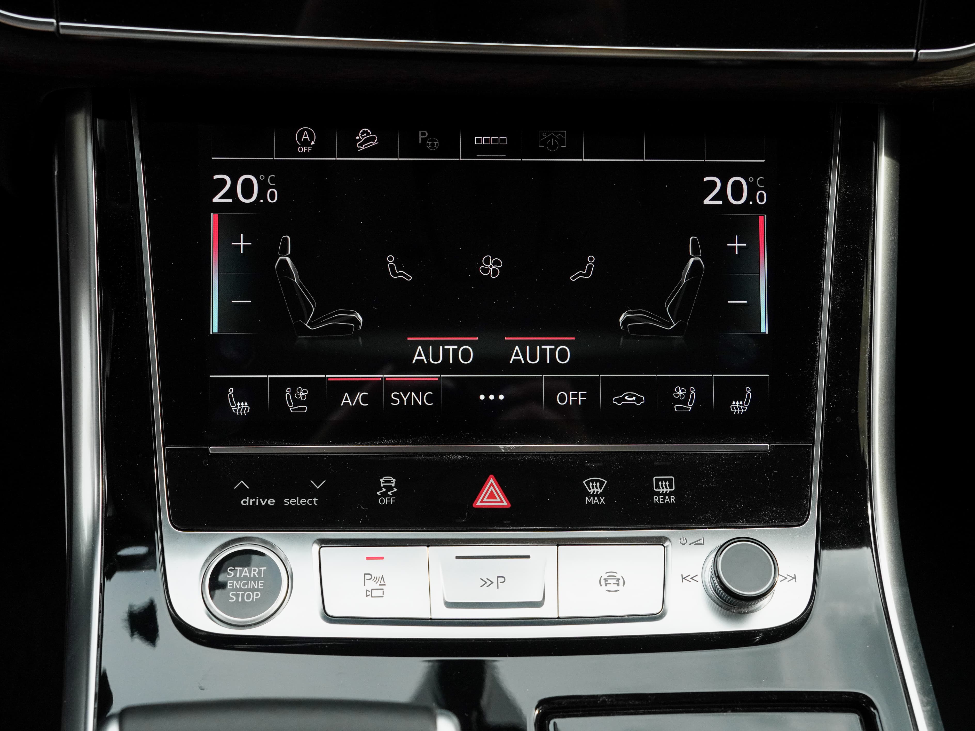 Audi Q7 — фото 22