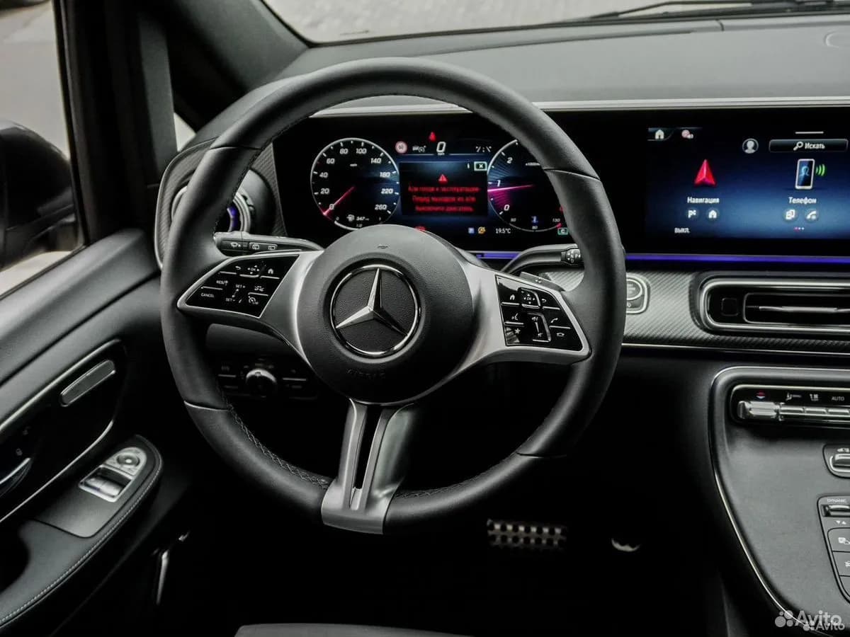 Mercedes-Benz V-класс — фото 30