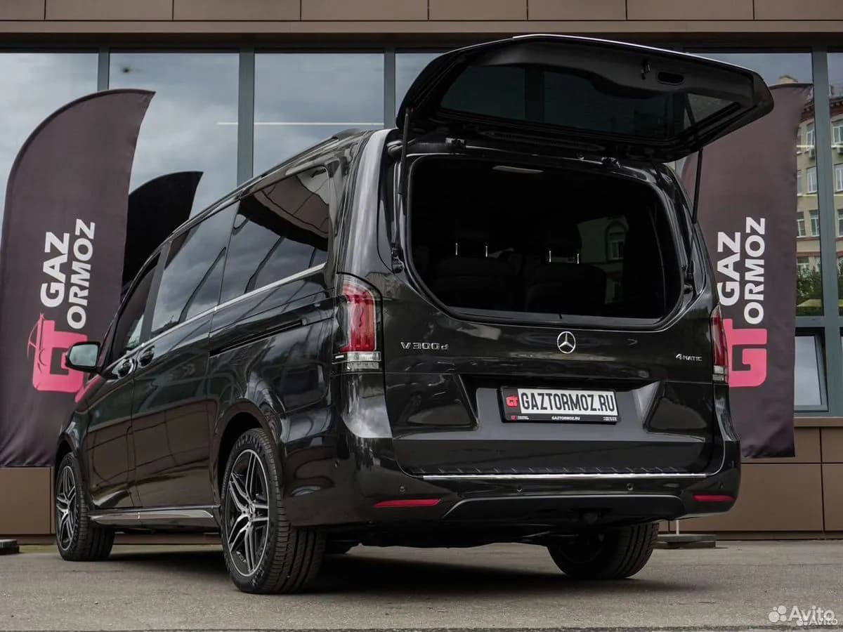 Mercedes-Benz V-класс — фото 8