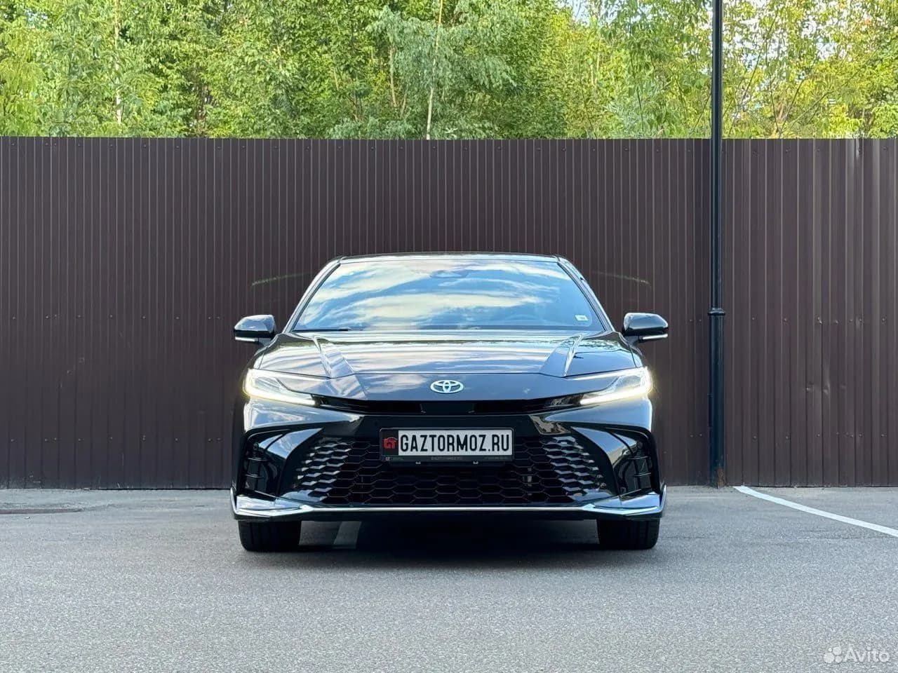 Toyota Camry — фото 5