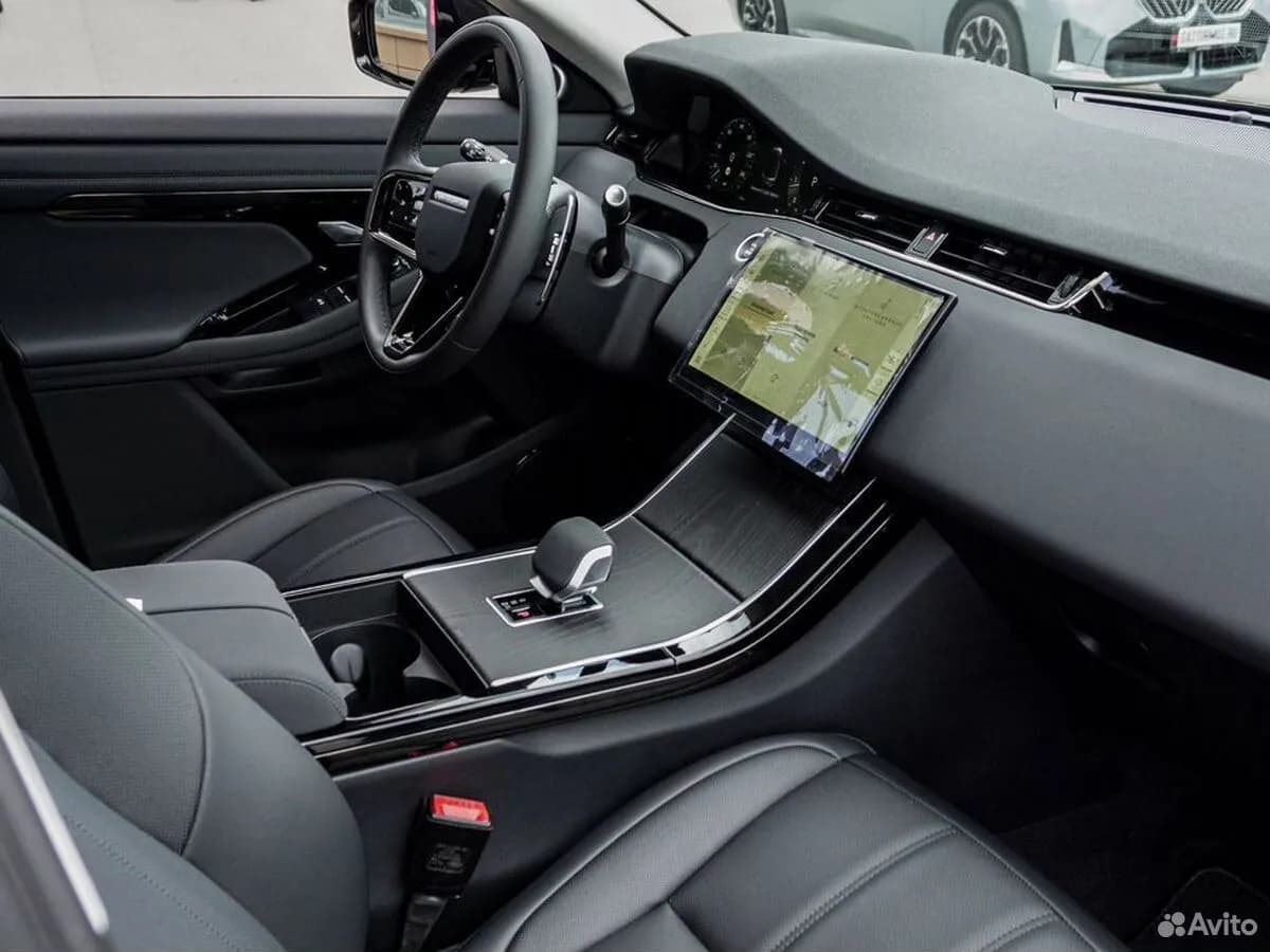 Land Rover Range Rover Evoque — фото 27