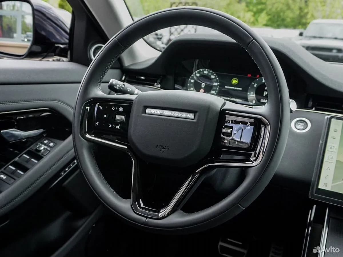 Land Rover Range Rover Evoque — фото 31